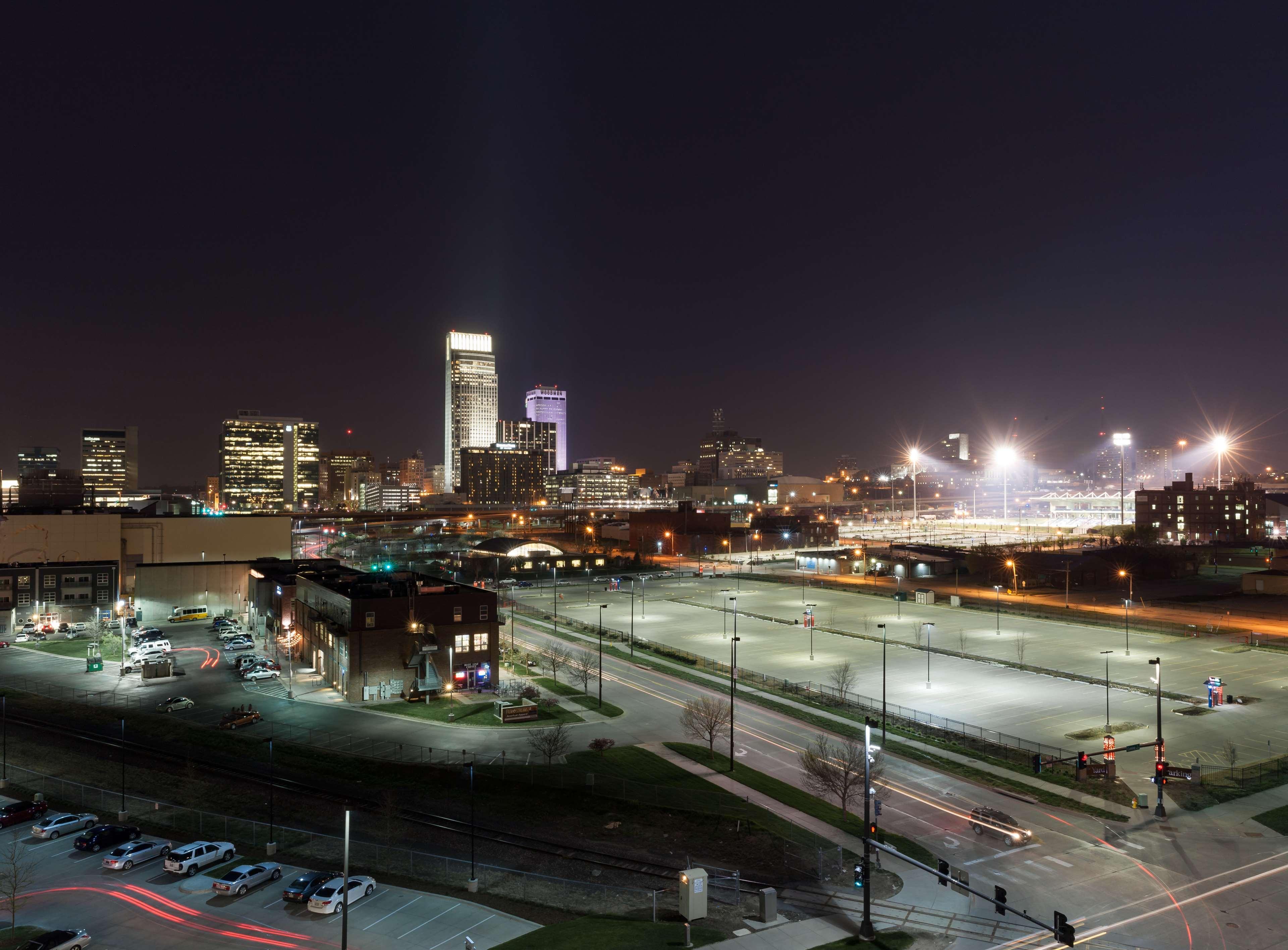 Hampton & Omaha-downtown