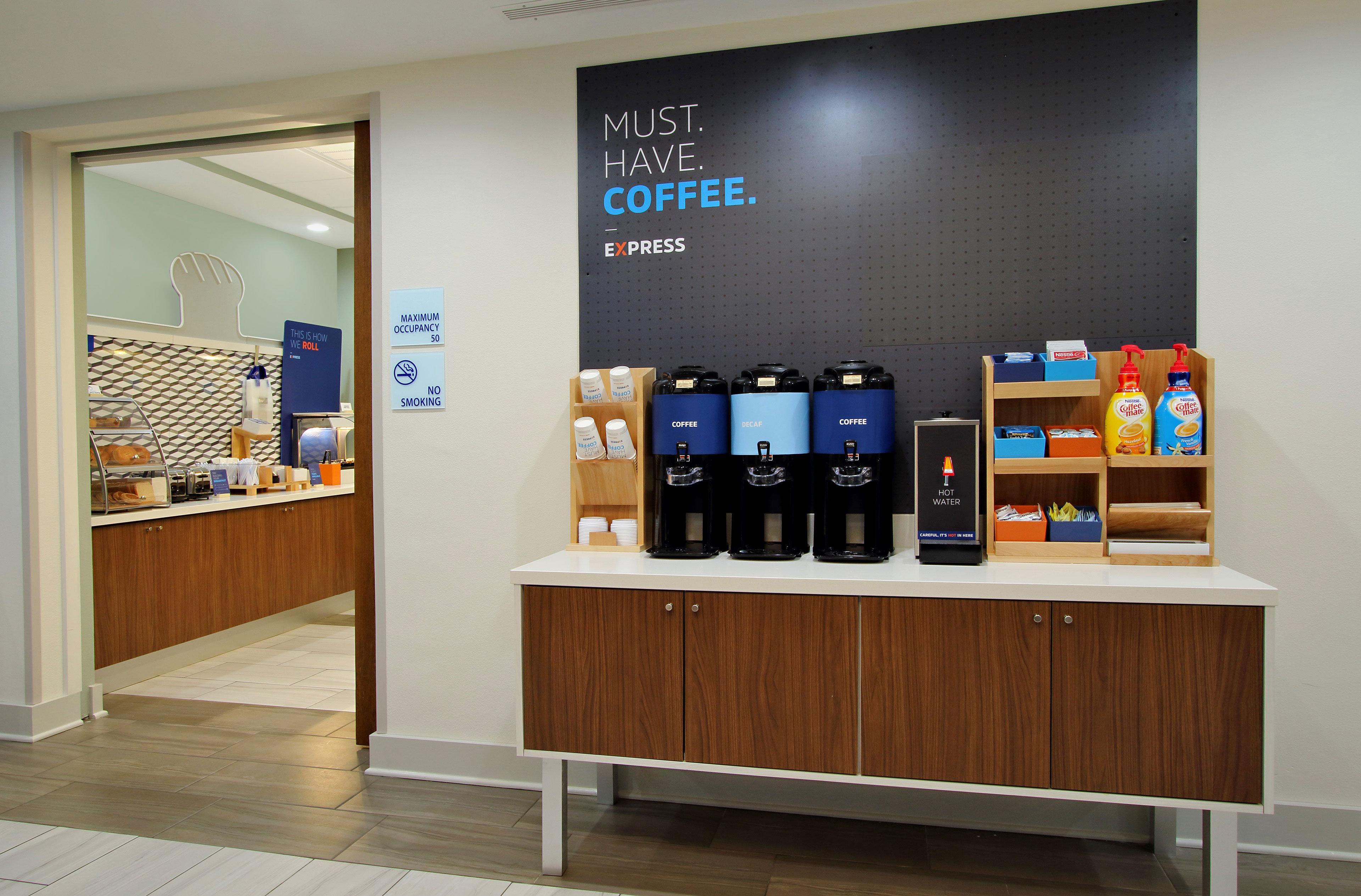 Express & South Ralston Arena By Ihg 2* Omaha