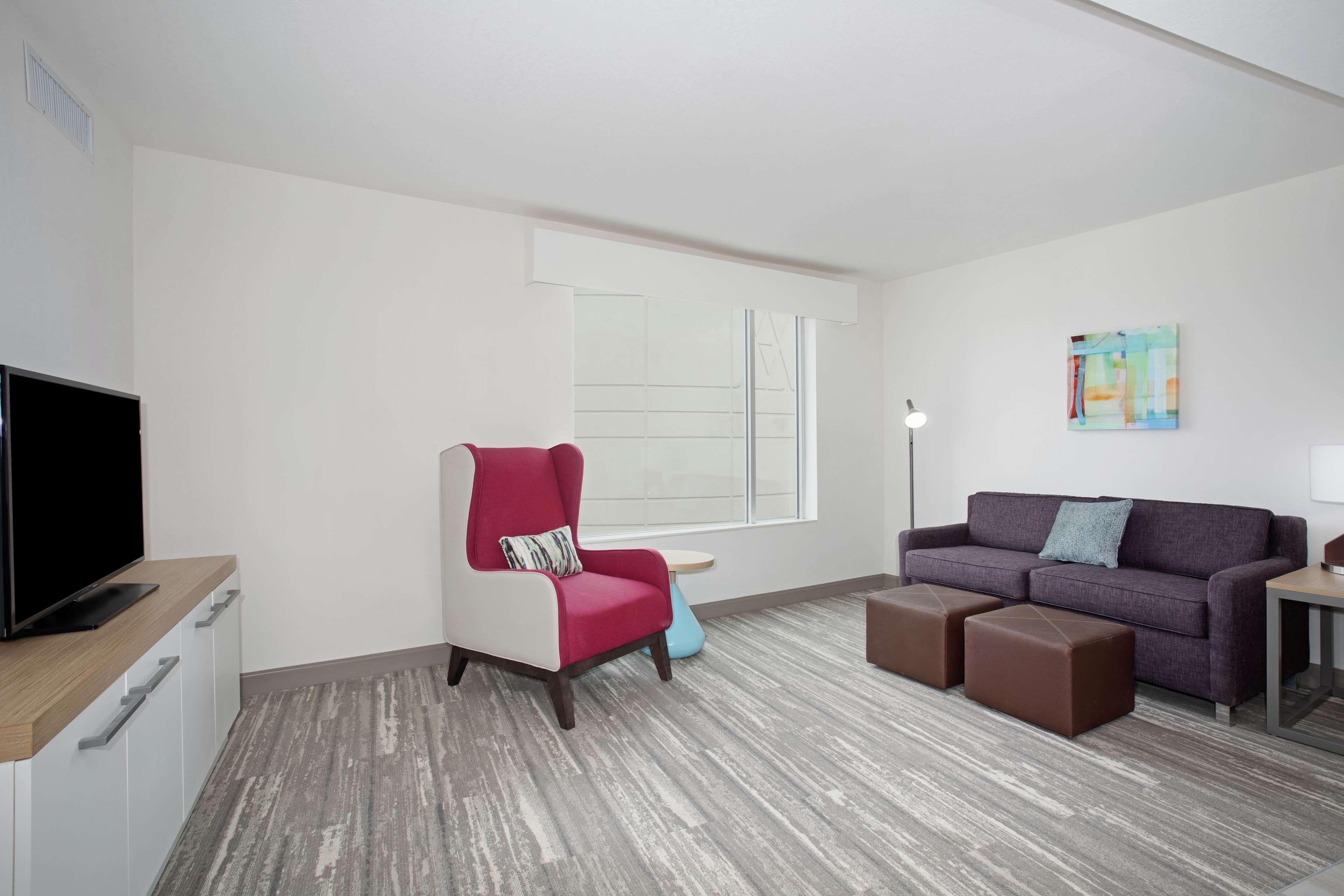Hilton Garden Aksarben Village Hotel Omaha