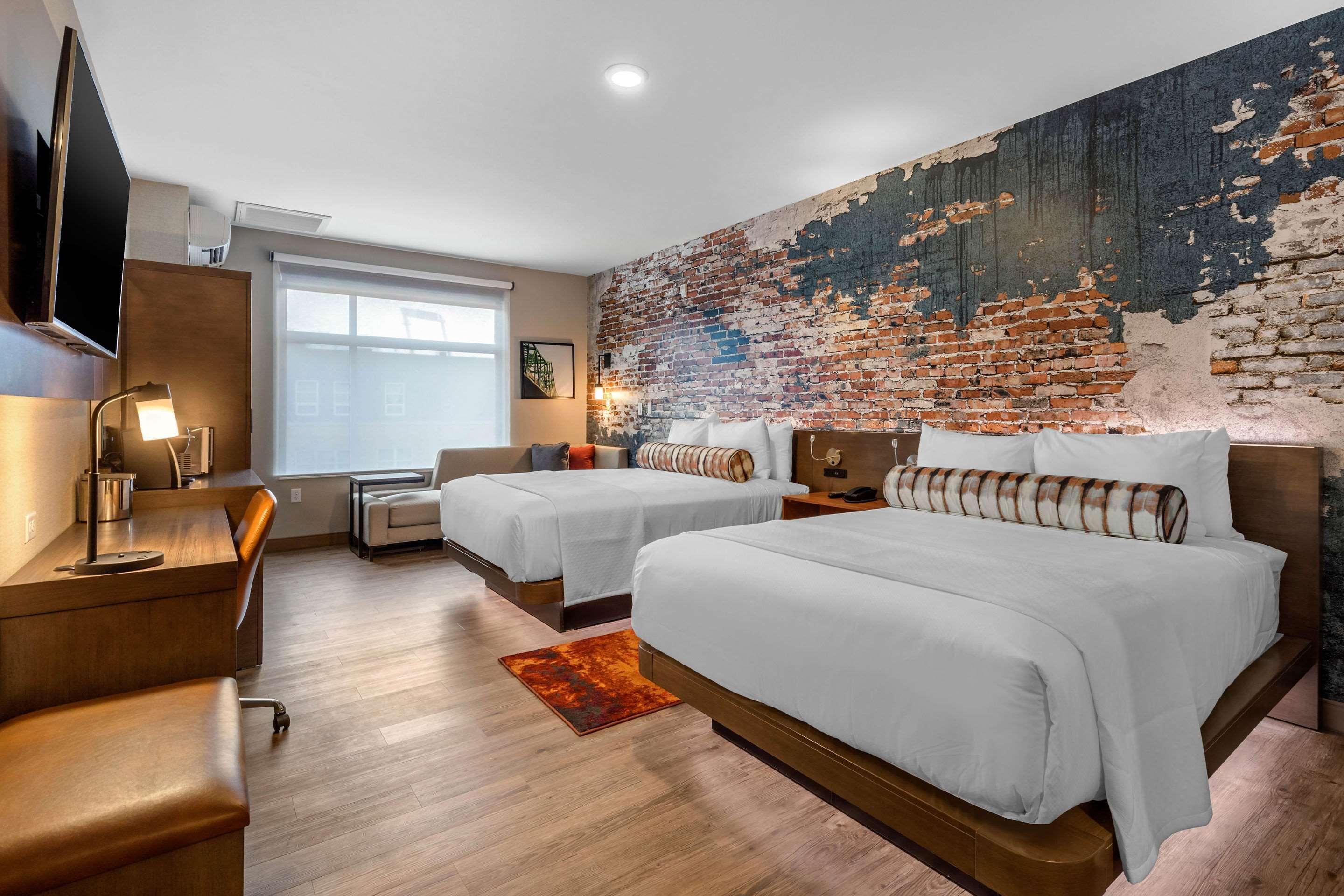 Hotel Cambria Downtown Omaha