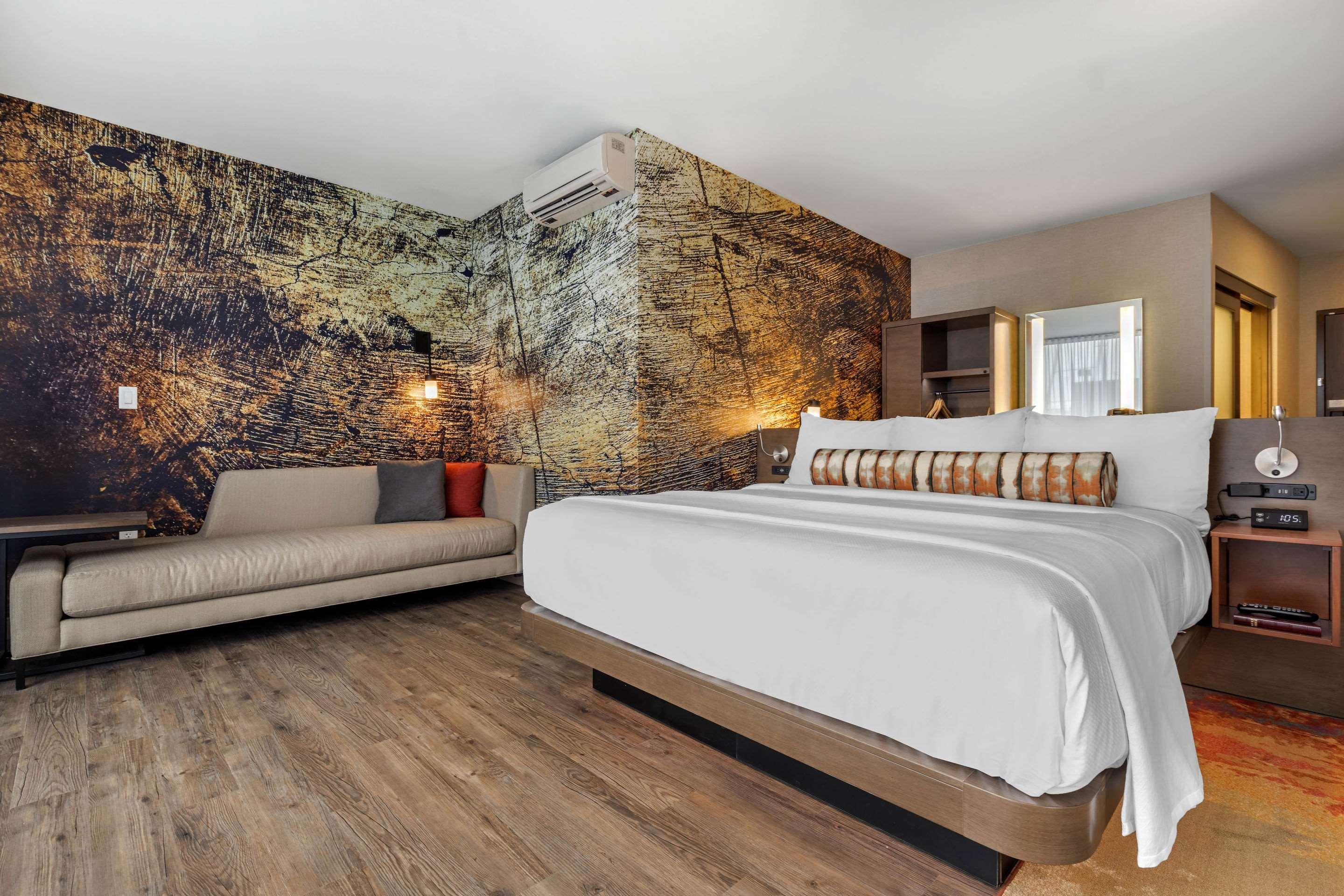 Cambria Downtown 3* Omaha