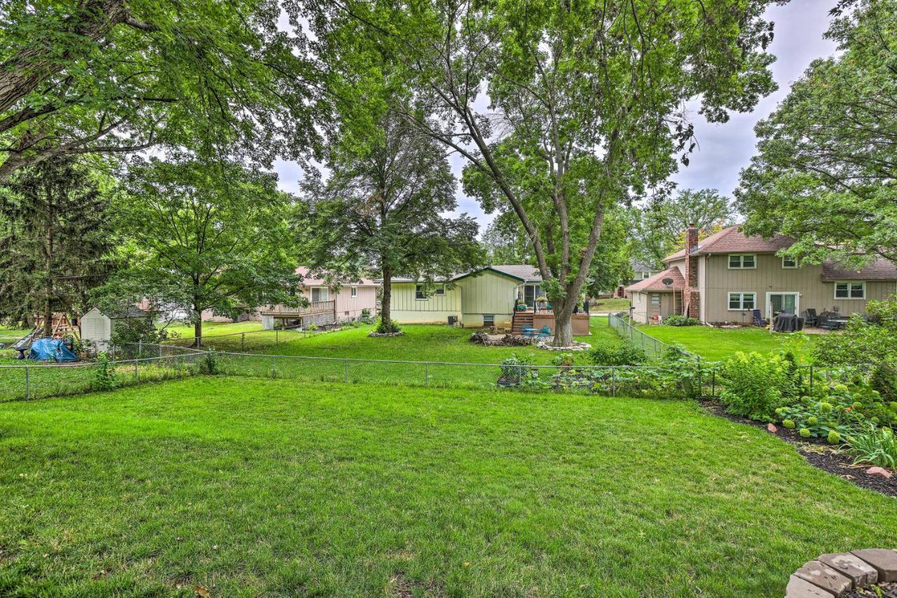 Cozy Walk To Dining, Pets Welcome *