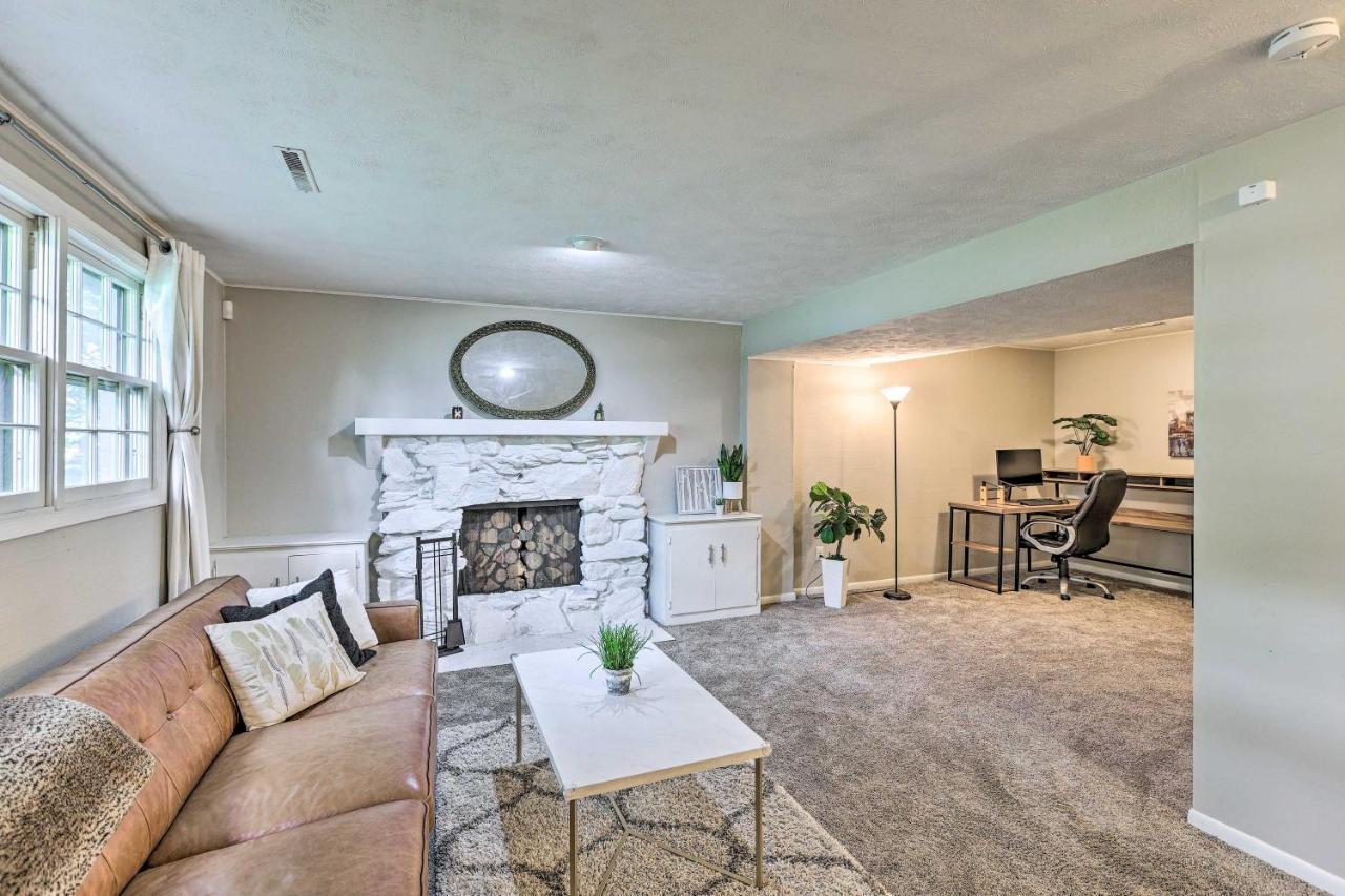 Cozy Walk To Dining, Pets Welcome Holiday home *