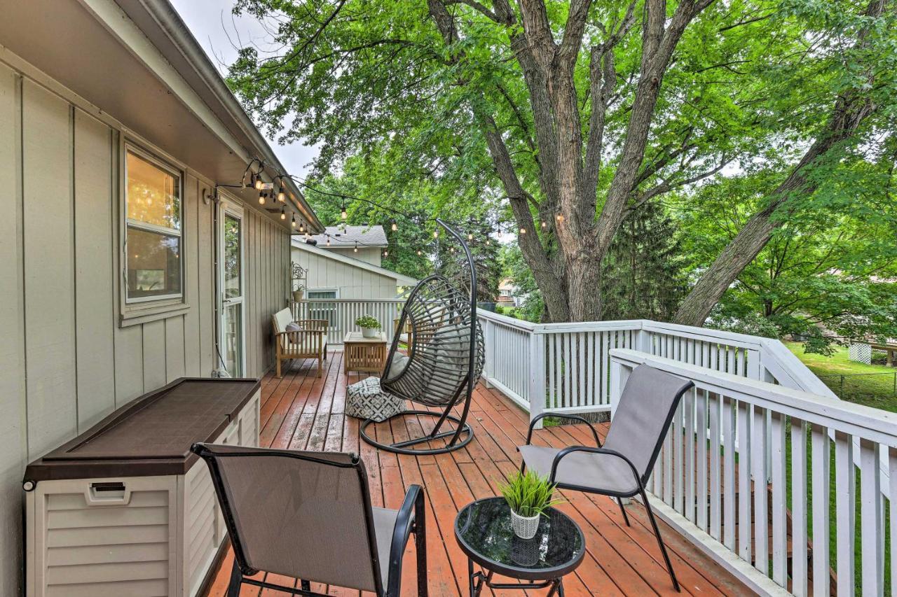 Cozy Walk To Dining, Pets Welcome Holiday home