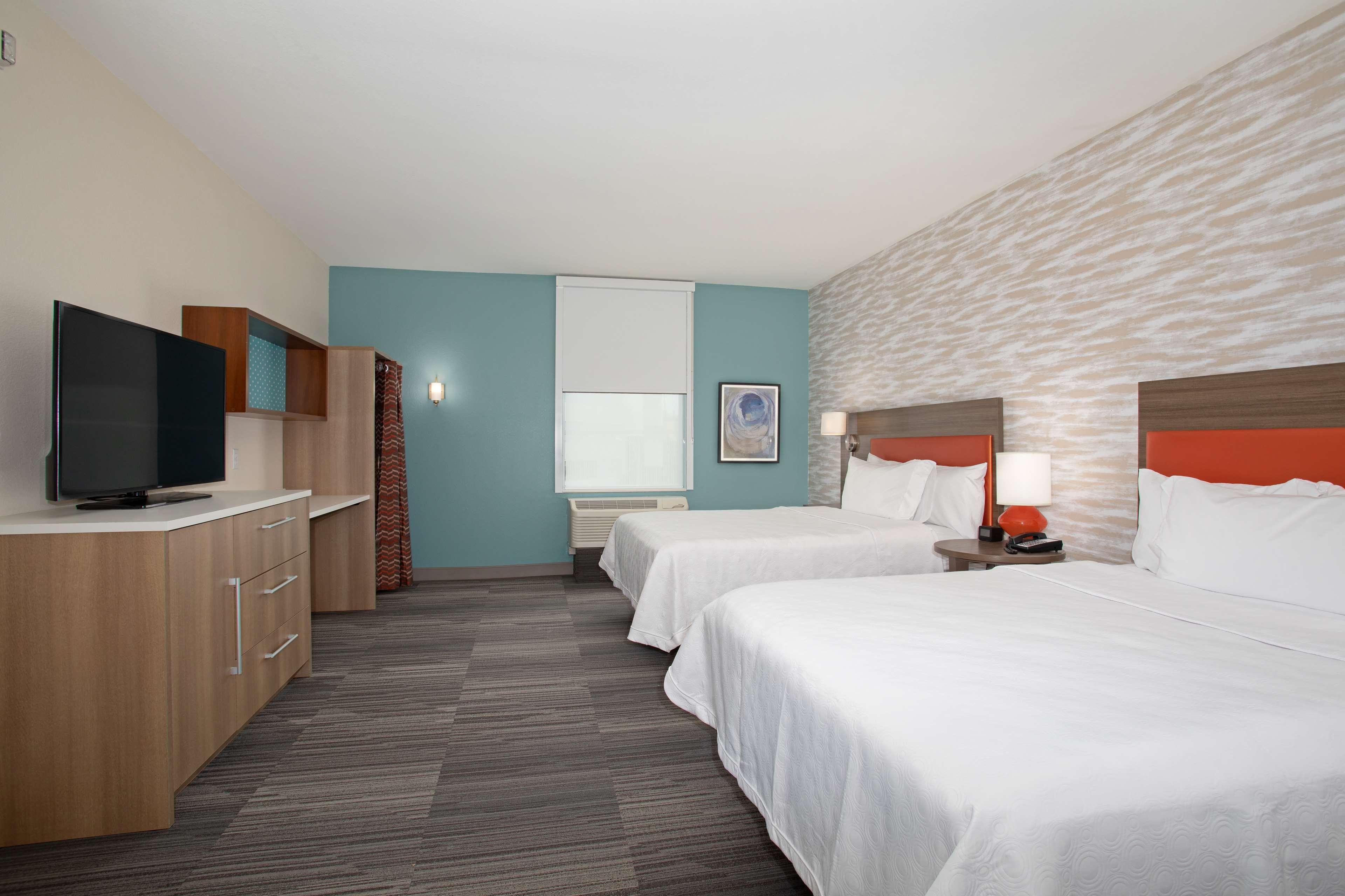 Home2 By Hilton Un Medical Ctr Area Hotel