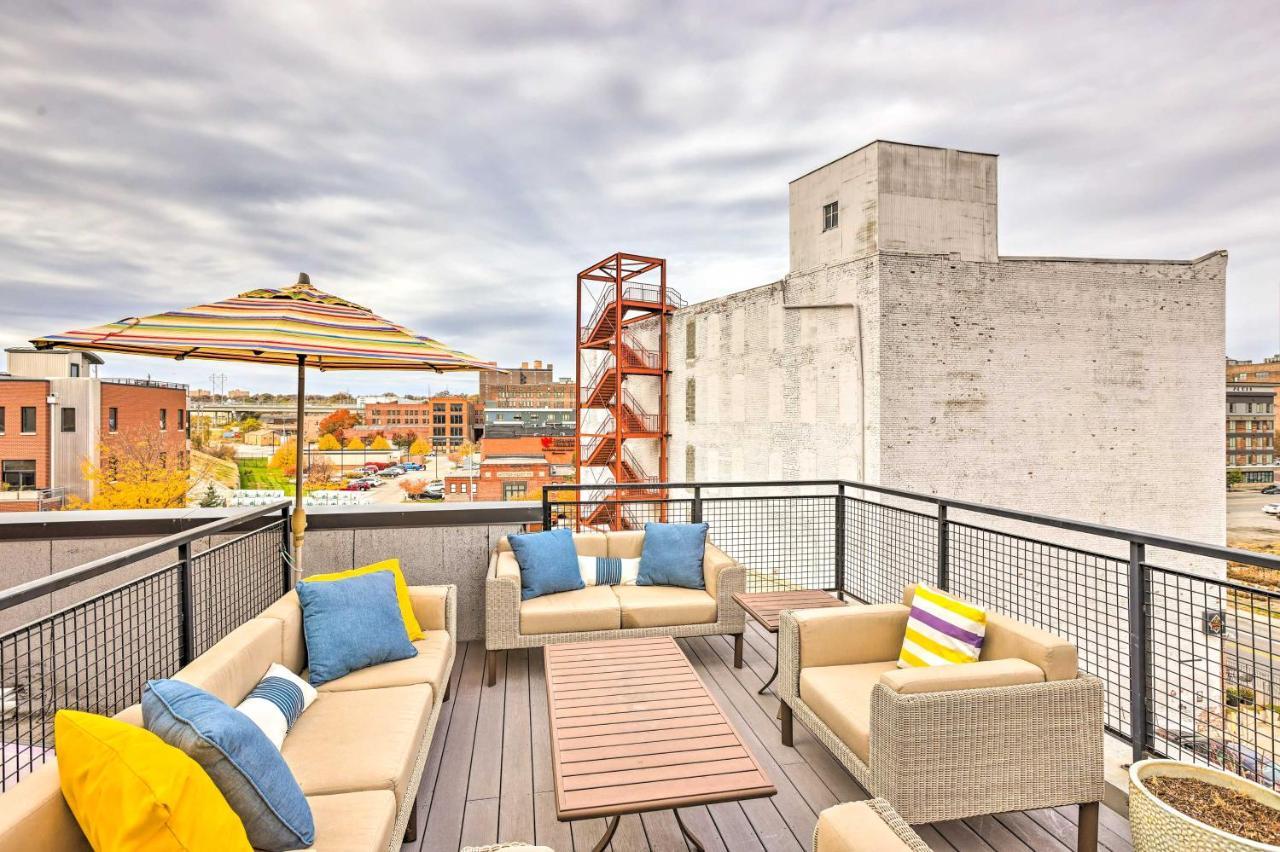 Downtown With Rooftop Patio And Views! * Omaha