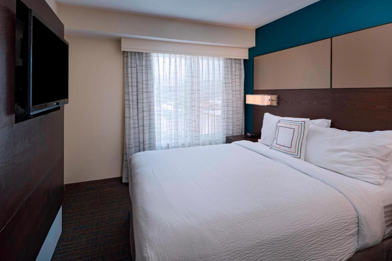 By Marriott West Hotel Omaha