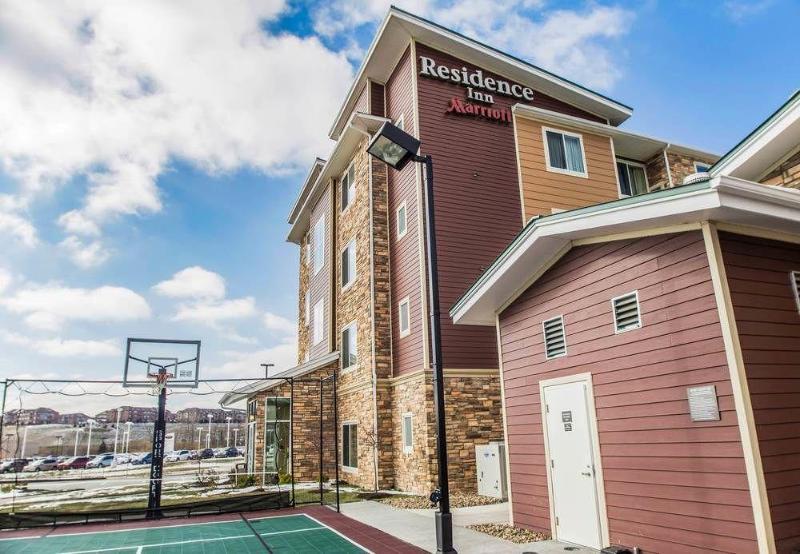 By Marriott West 3* Omaha