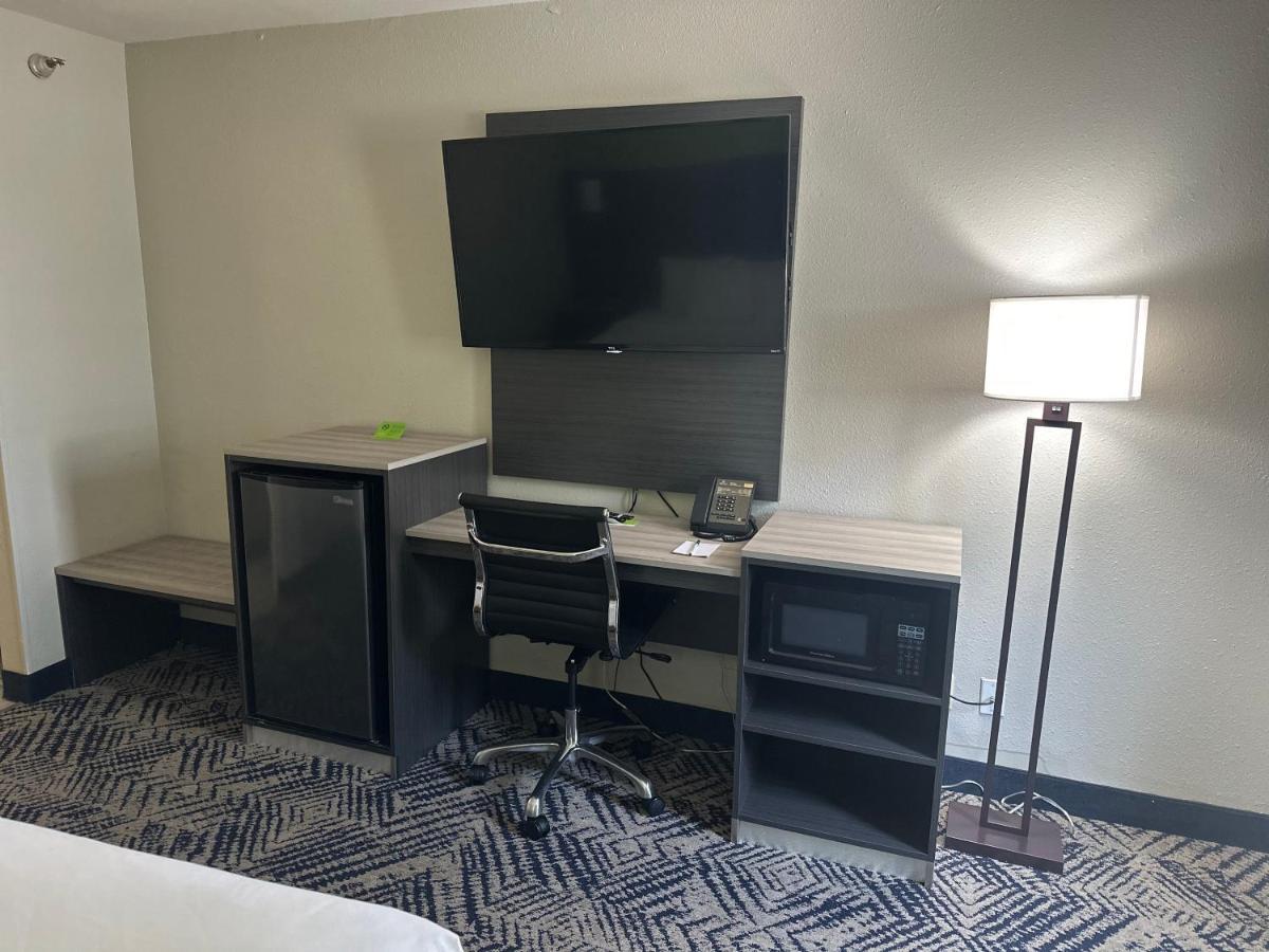 La Quinta By Wyndham Southwest Hotel Omaha