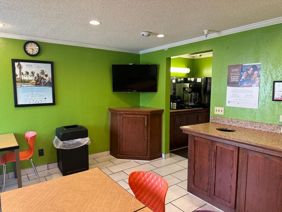 La Quinta By Wyndham Southwest 3* Omaha