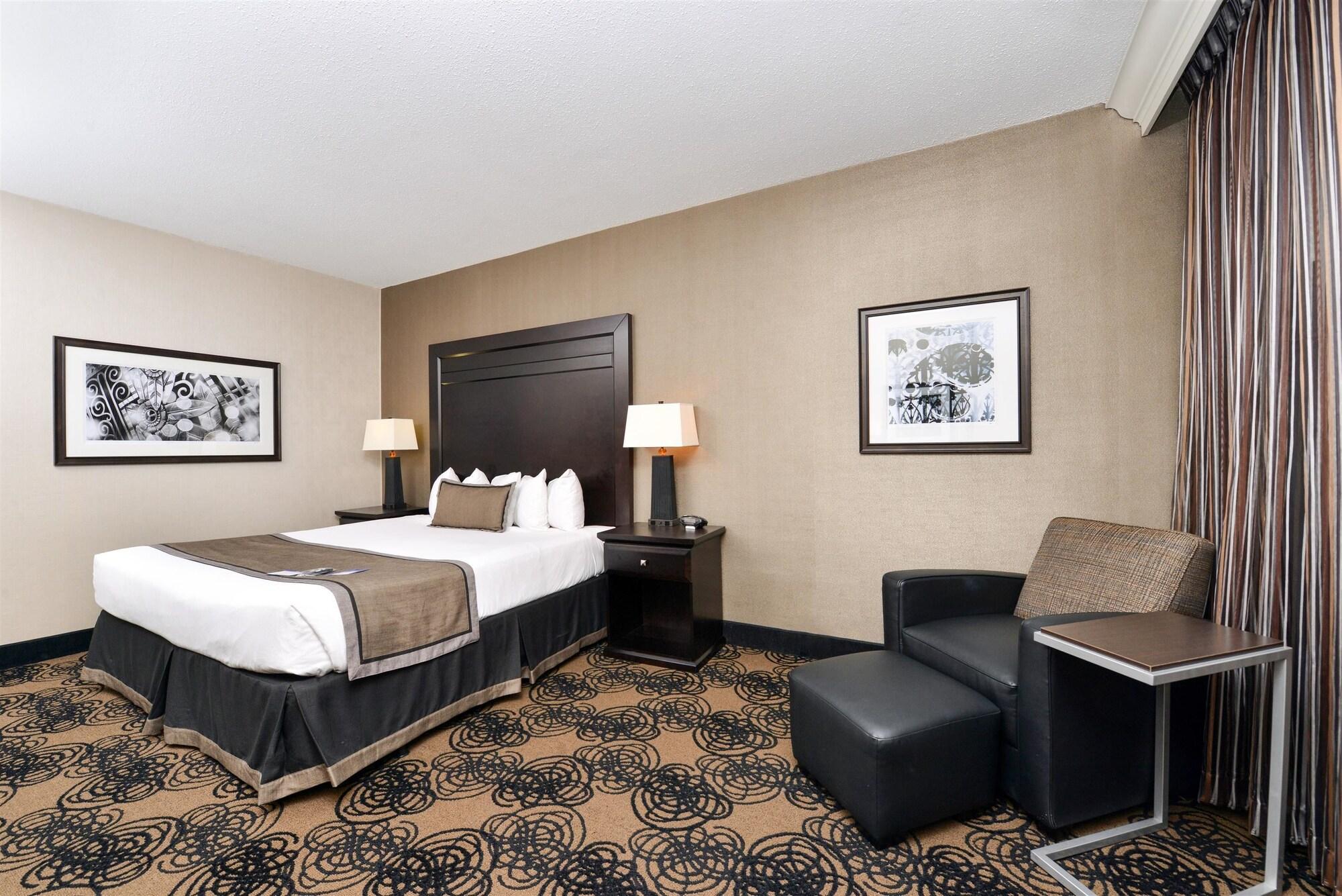 Western Midwest Hotel Omaha