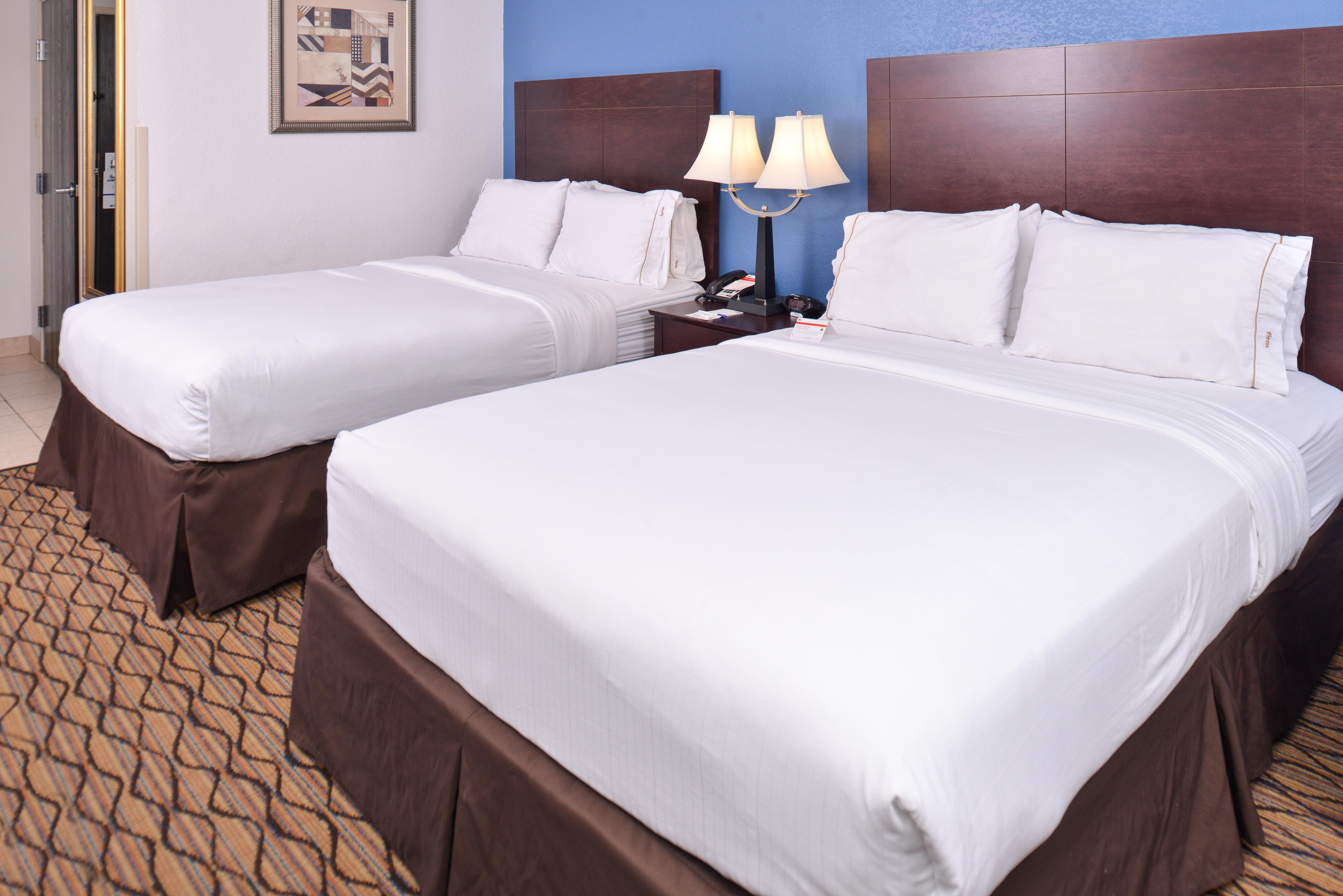 Express & By Ihg 3* Omaha