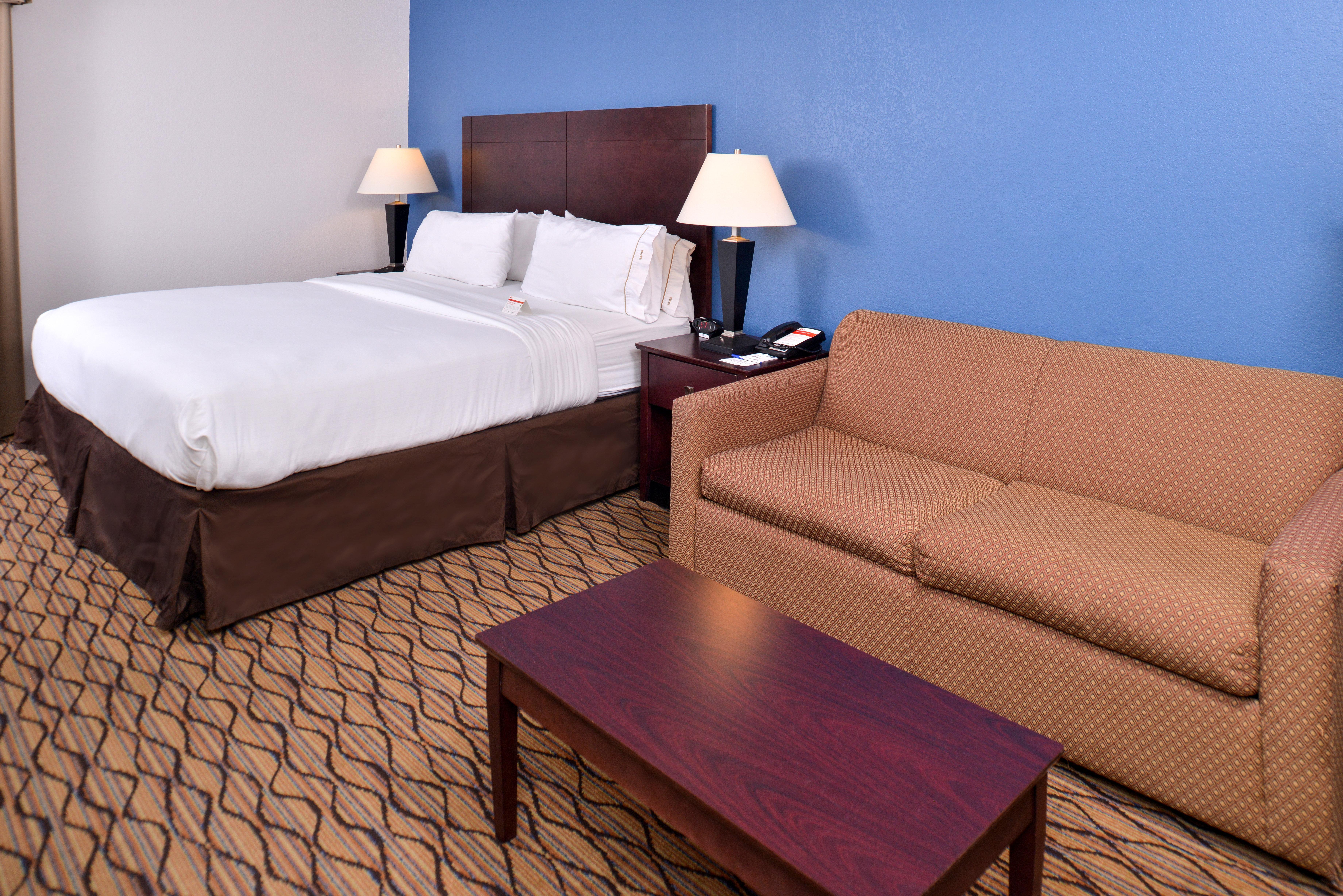 Express & By Ihg Hotel Omaha
