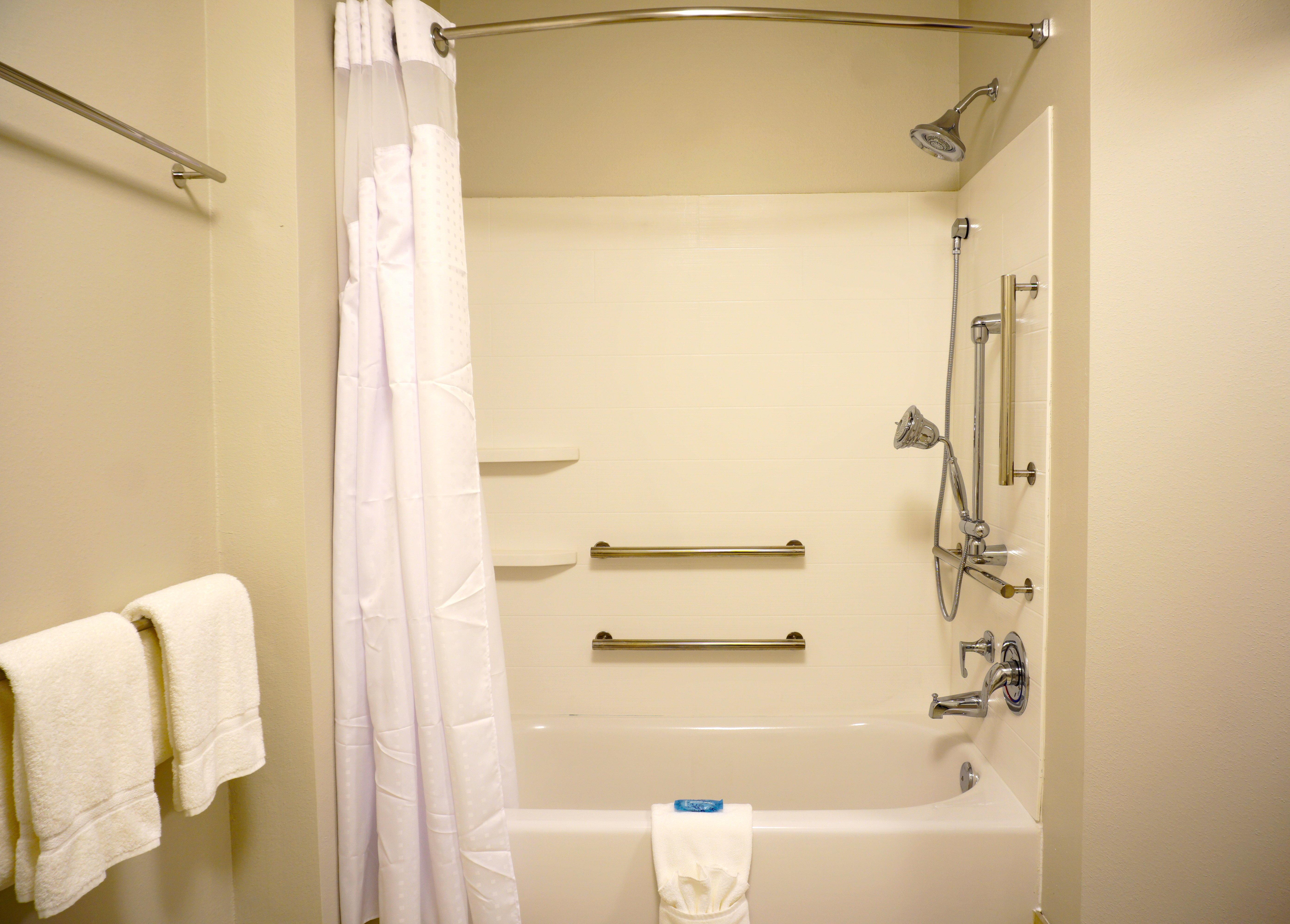 Express & - Millard Area By Ihg Hotel Omaha
