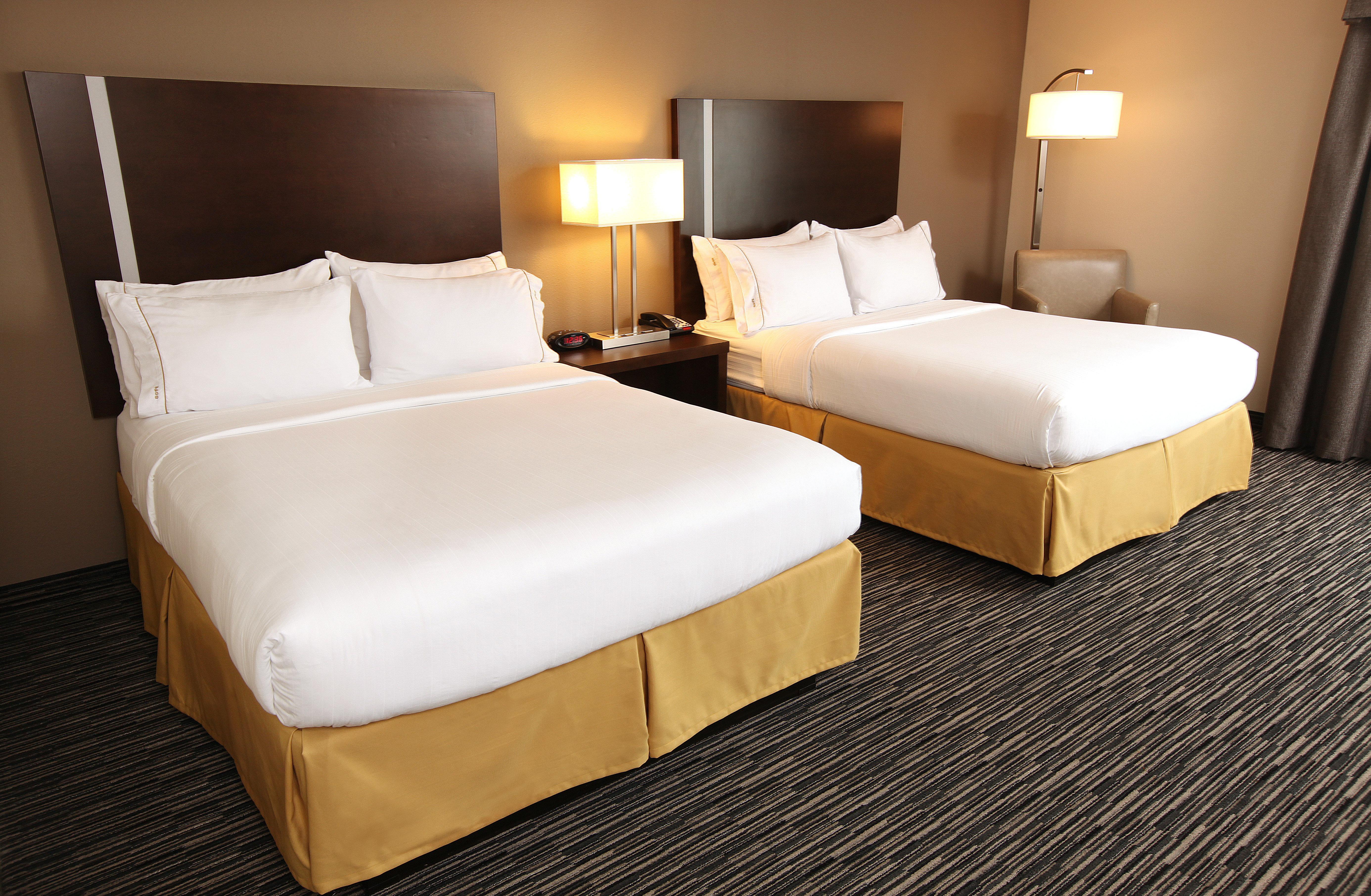 Express & South Ralston Arena By Ihg Hotel