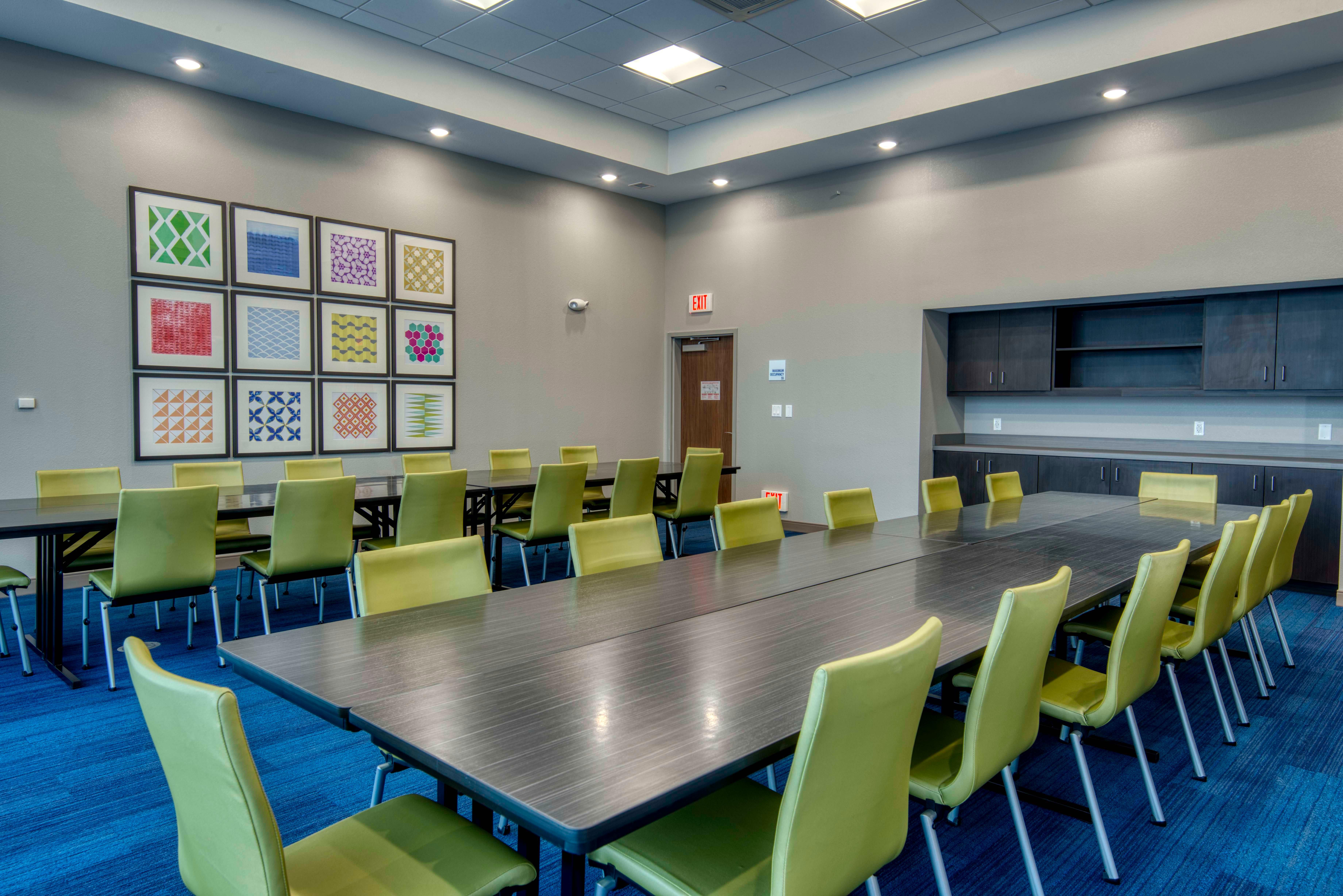 Express & - Downtown - Airport By Ihg