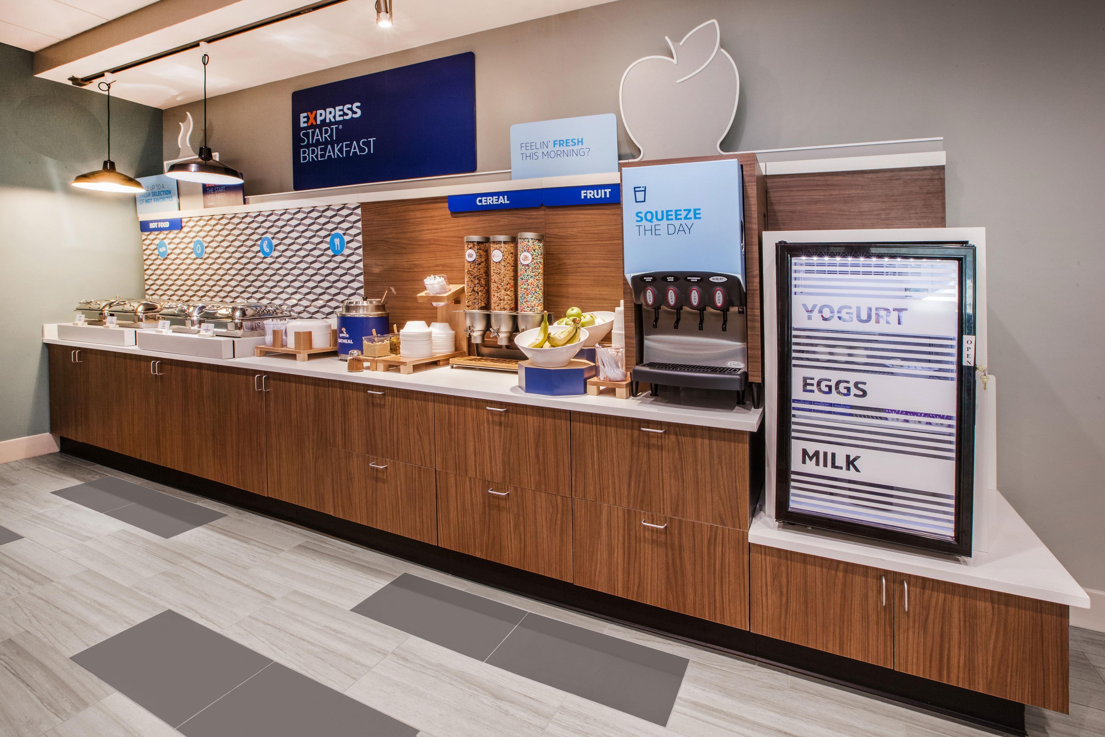 Express & - Downtown - Airport By Ihg Hotel Omaha