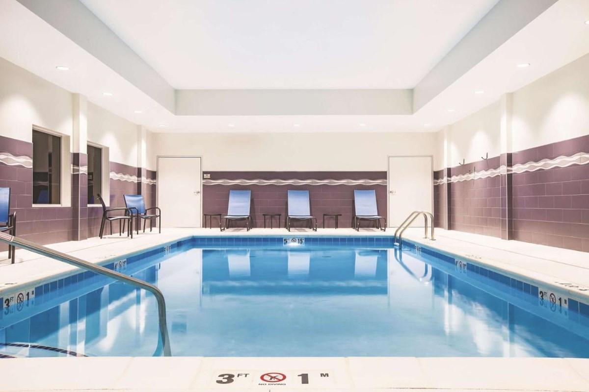 La Quinta By Wyndham Airport Downtown Hotel Omaha