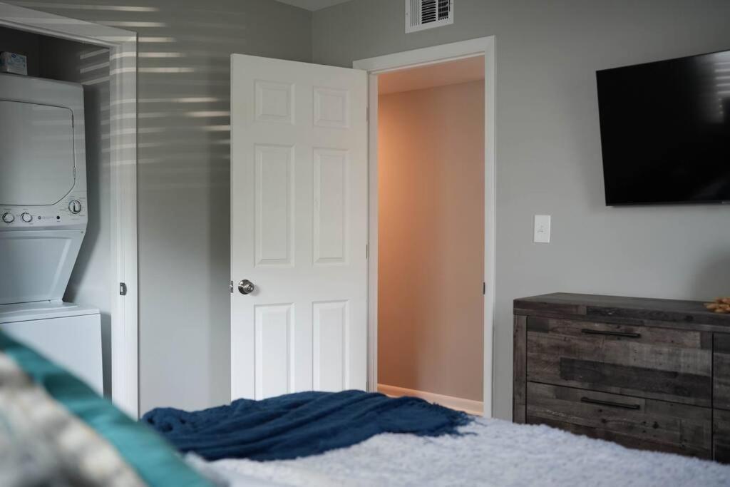 1 Bedroom Stylish Oasis Apartment Omaha