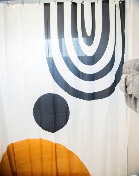 1 Bedroom Stylish Oasis Apartment Omaha