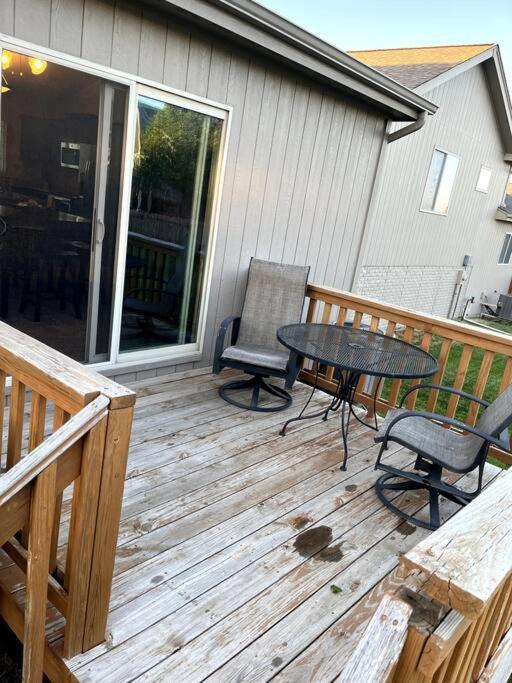 Cheerful 3 Bd With Easy Access To Interstate! Holiday home