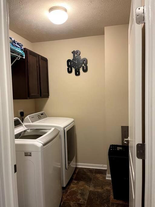 Holiday home Cheerful 3 Bd With Easy Access To Interstate! Omaha