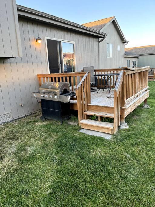 Holiday home Cheerful 3 Bd With Easy Access To Interstate!