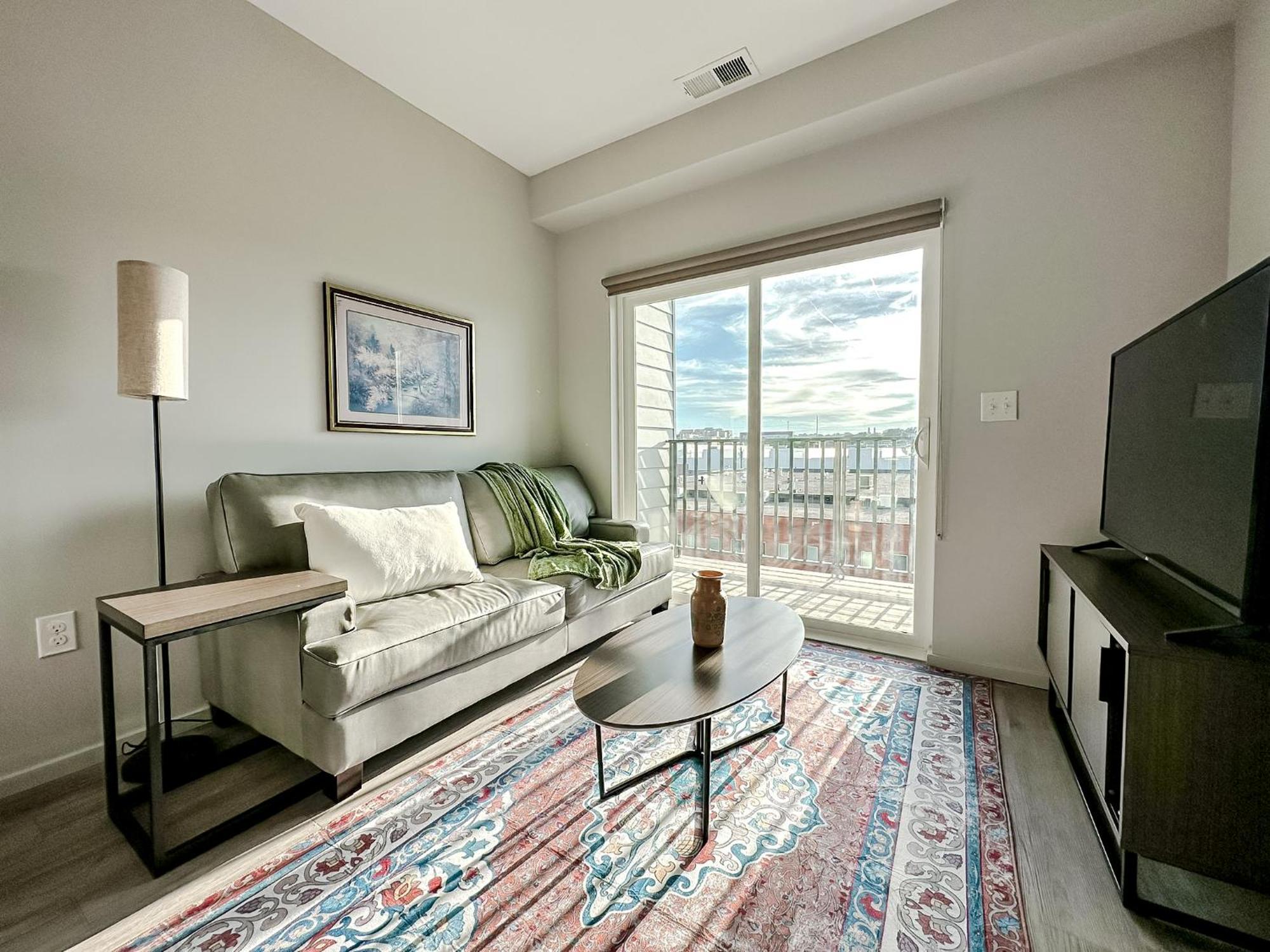 Apartment Sleepover 1bd 1ba *