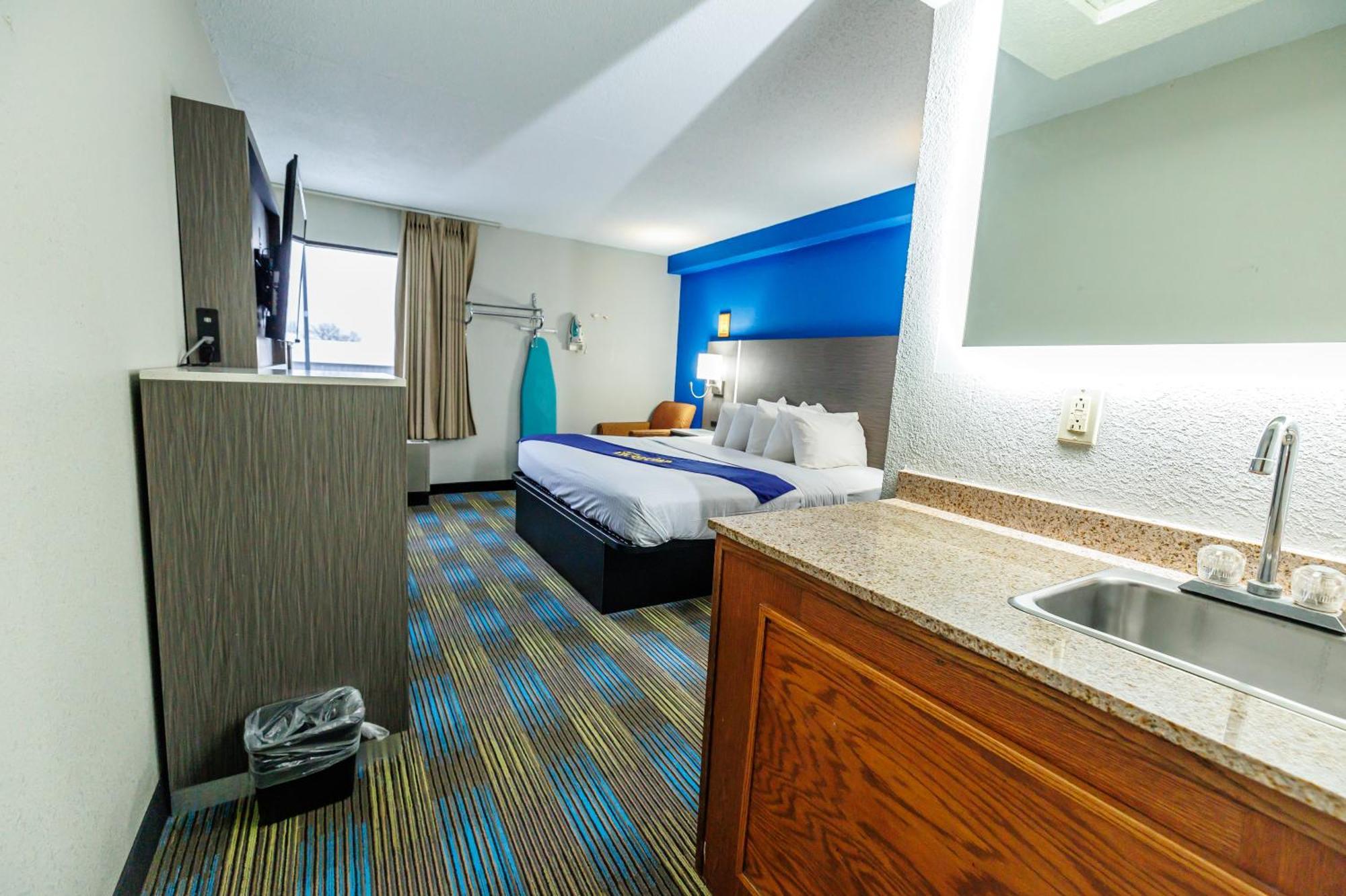 Hotel New Victorian & 3*