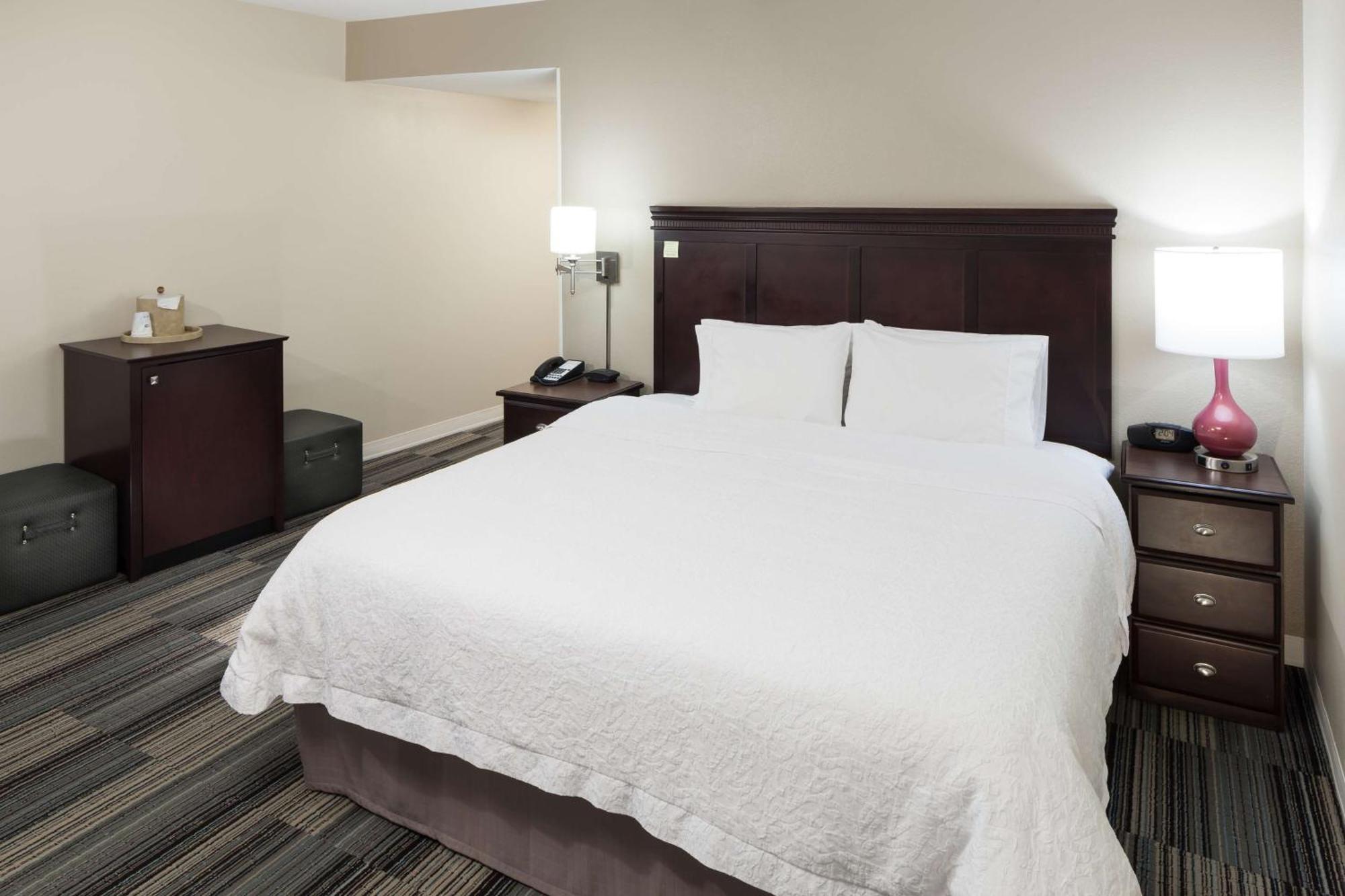 Hampton & Omaha-downtown Hotel