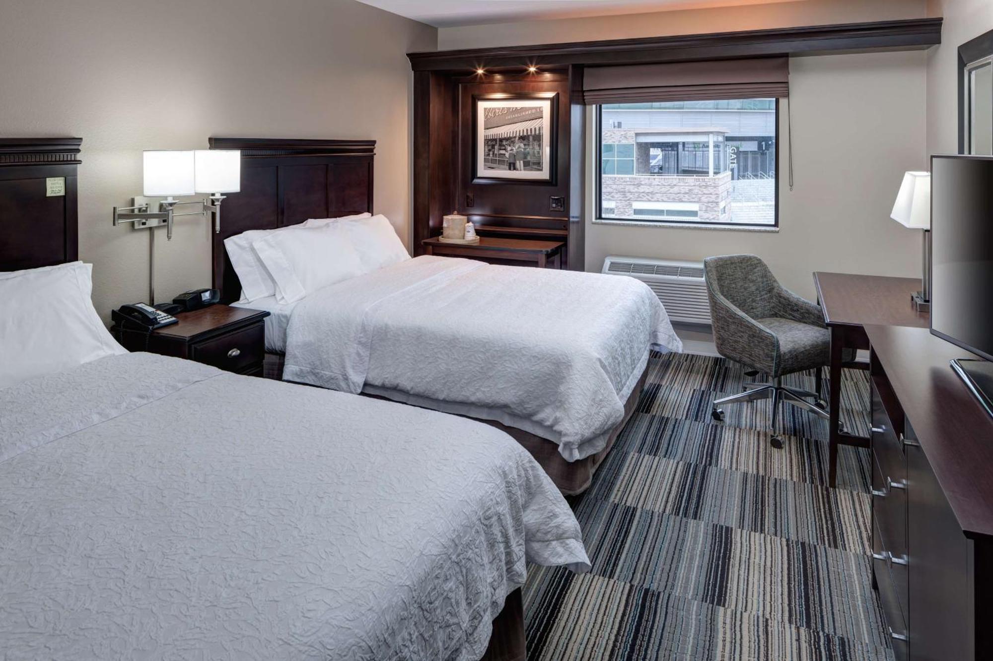 Hampton & Omaha-downtown Hotel Omaha