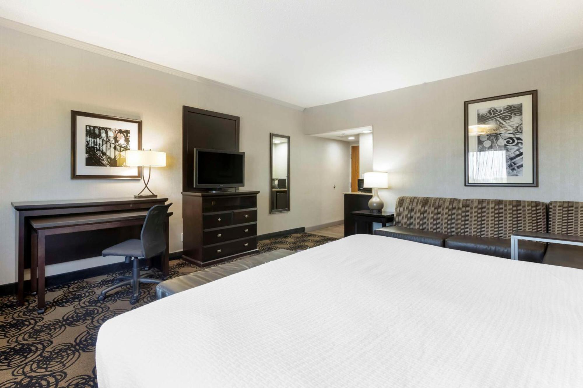 Hotel Western Midwest Omaha