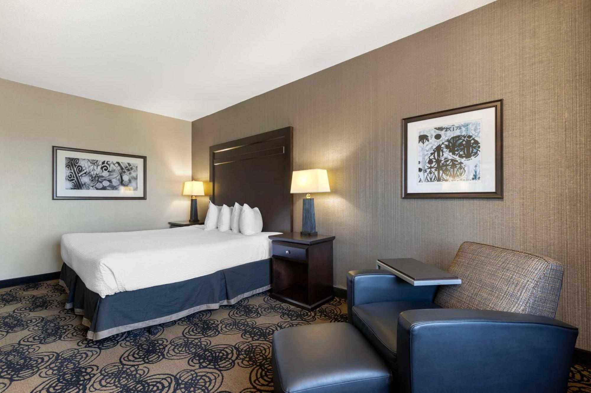 Hotel Western Midwest