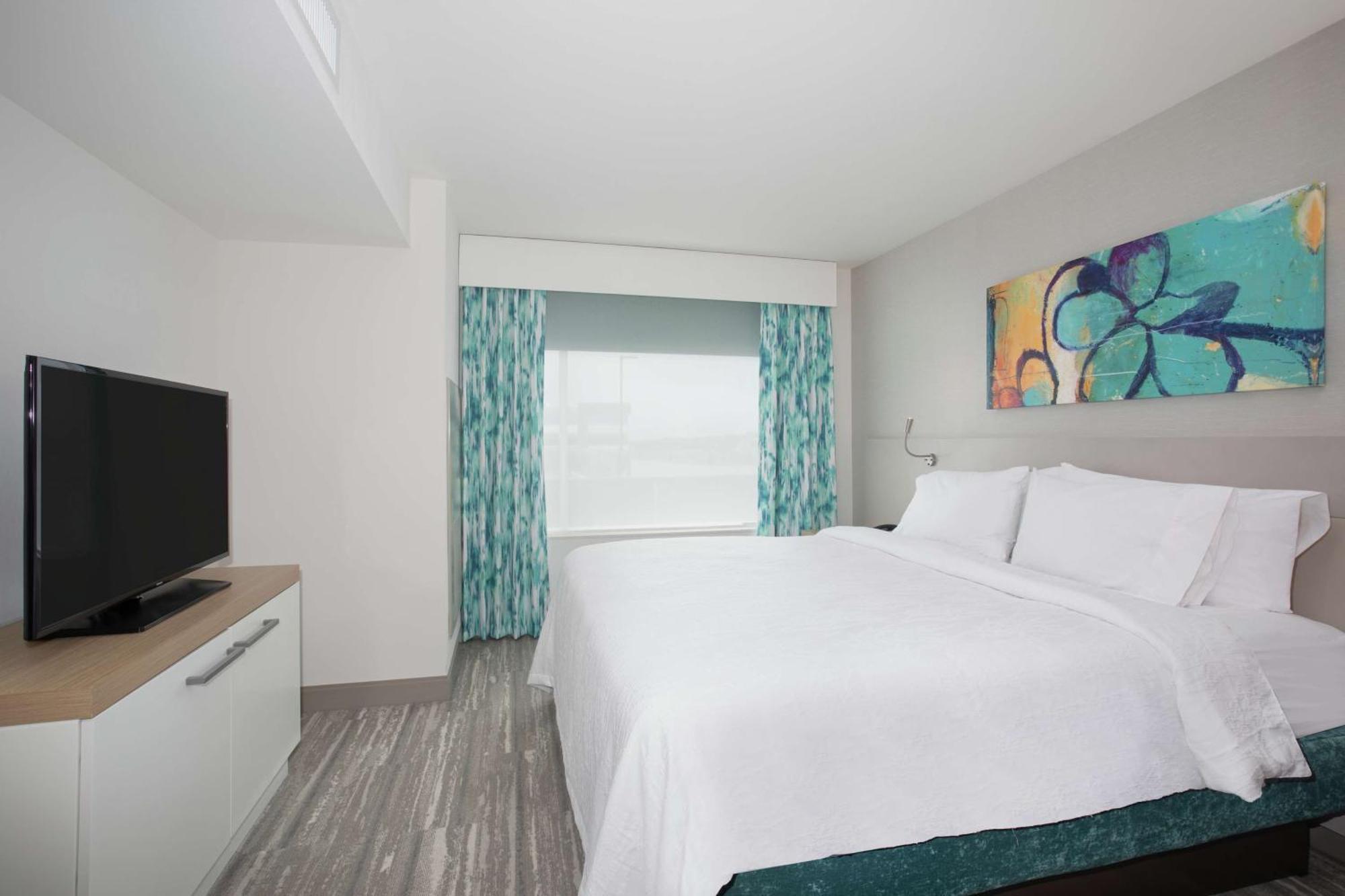 Hotel Hilton Garden Aksarben Village 3*