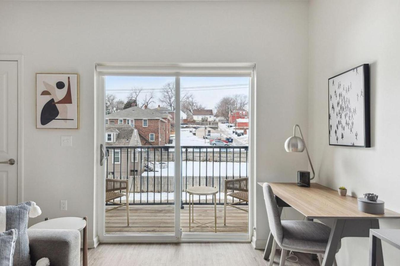 Landing Modern With Amazing Amenities * Omaha