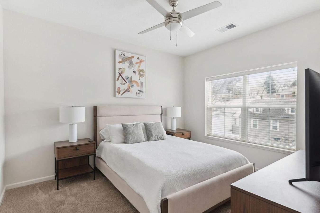 Landing Modern With Amazing Amenities Apartment *