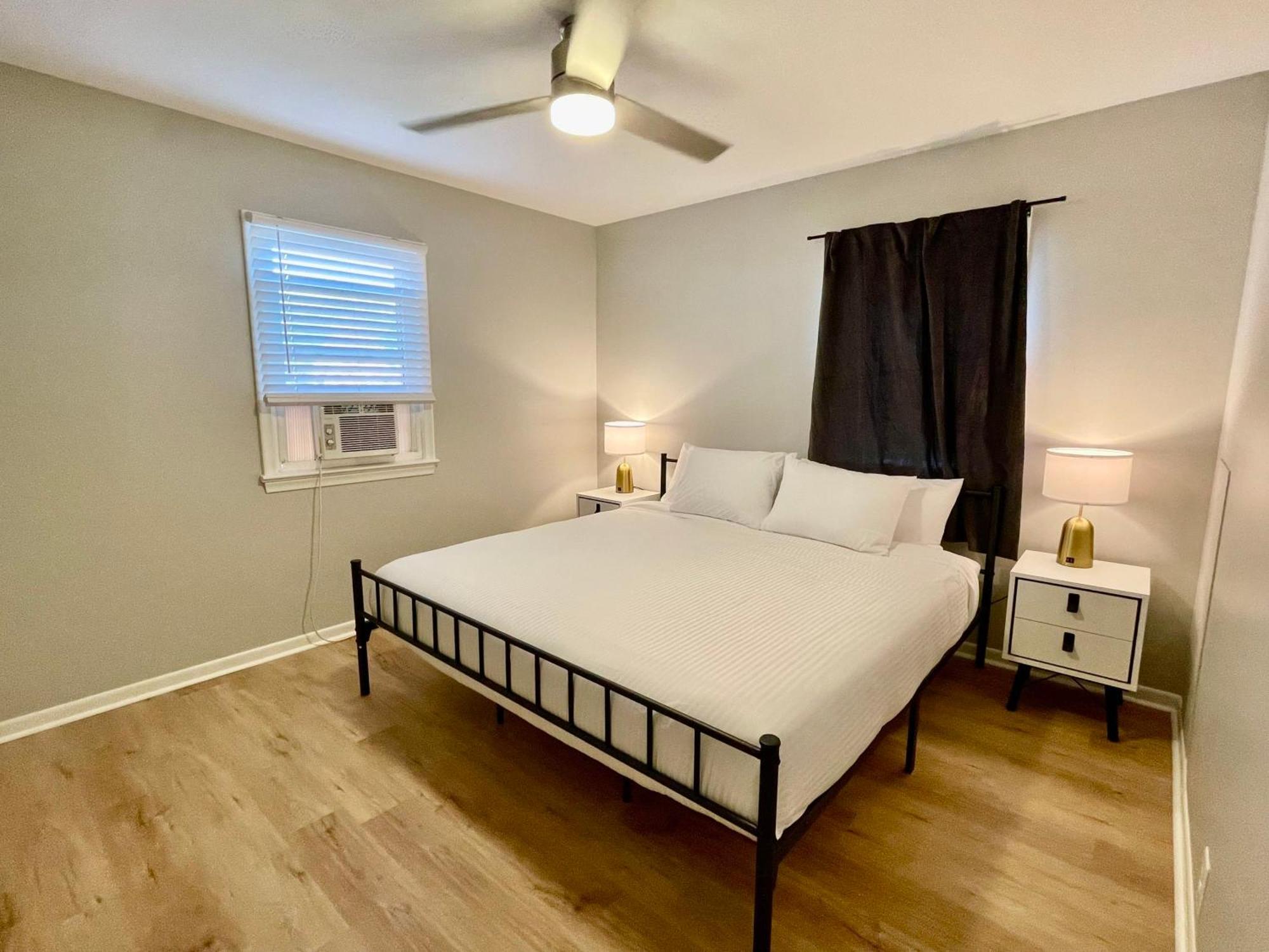 Apartment Cathedral 1-walking Distance To Unmc *