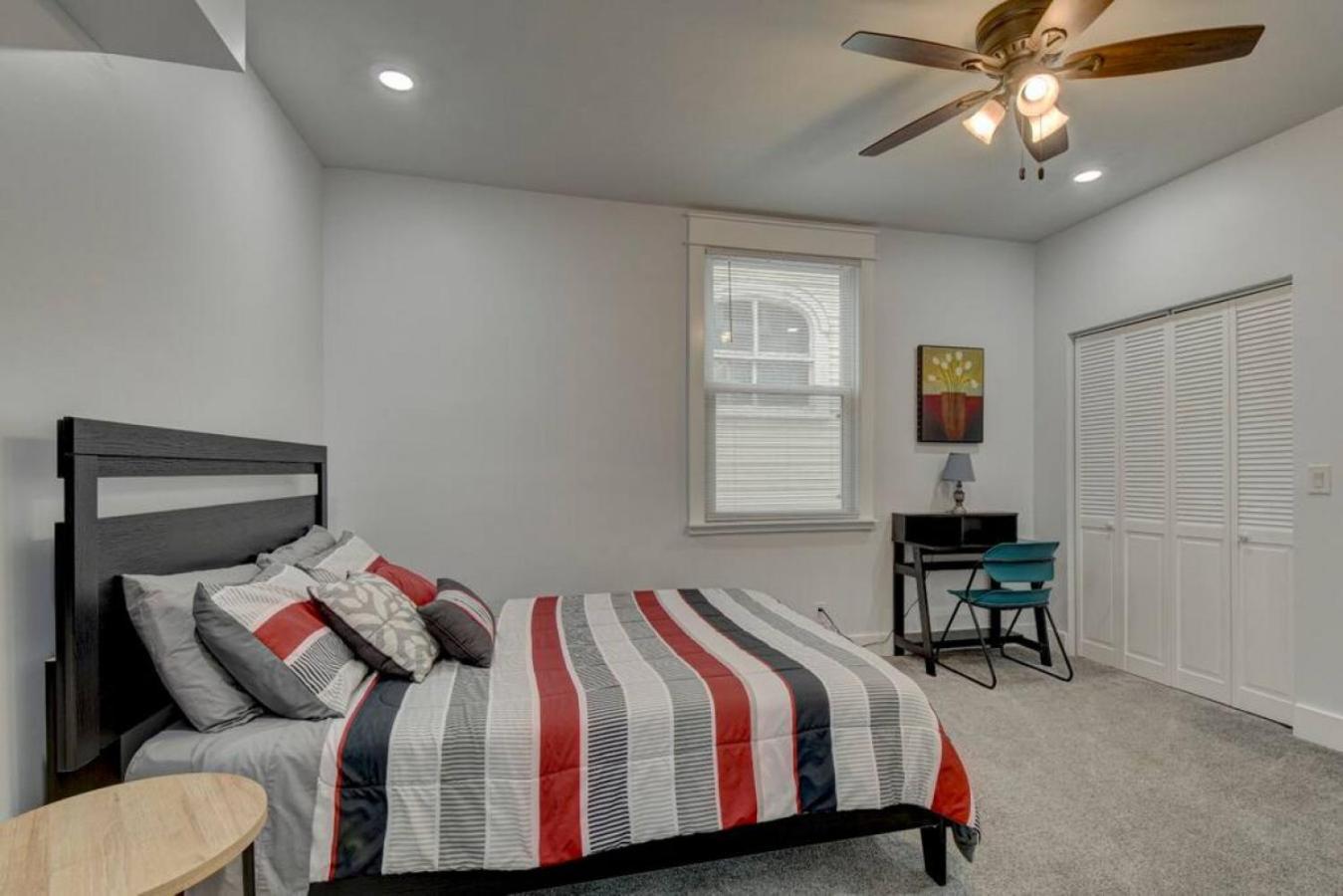 New 1890 Craftsman 5br 4ba * Omaha