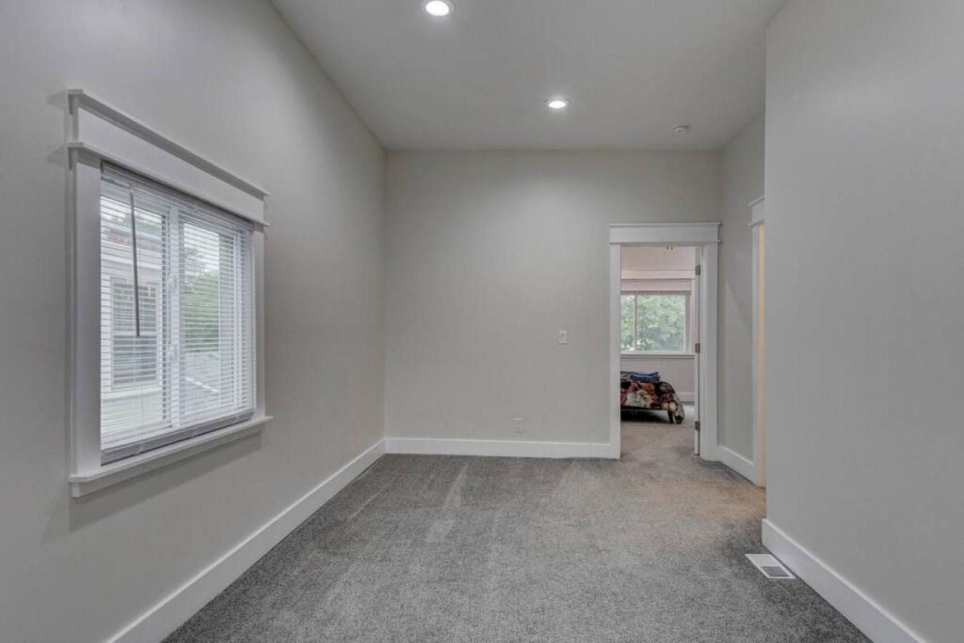 New 1890 Craftsman 5br 4ba Villa *