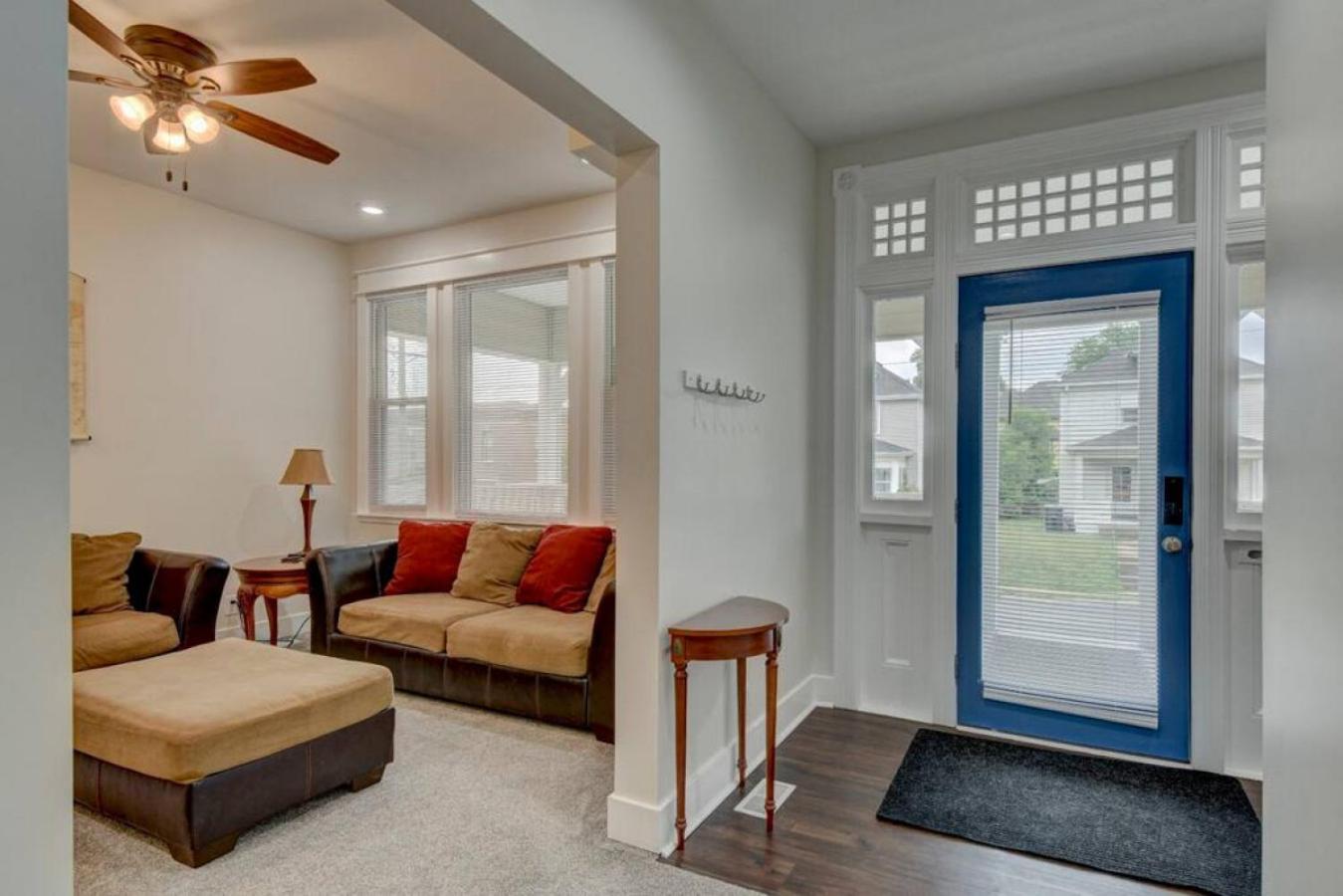 Villa New 1890 Craftsman 5br 4ba Omaha