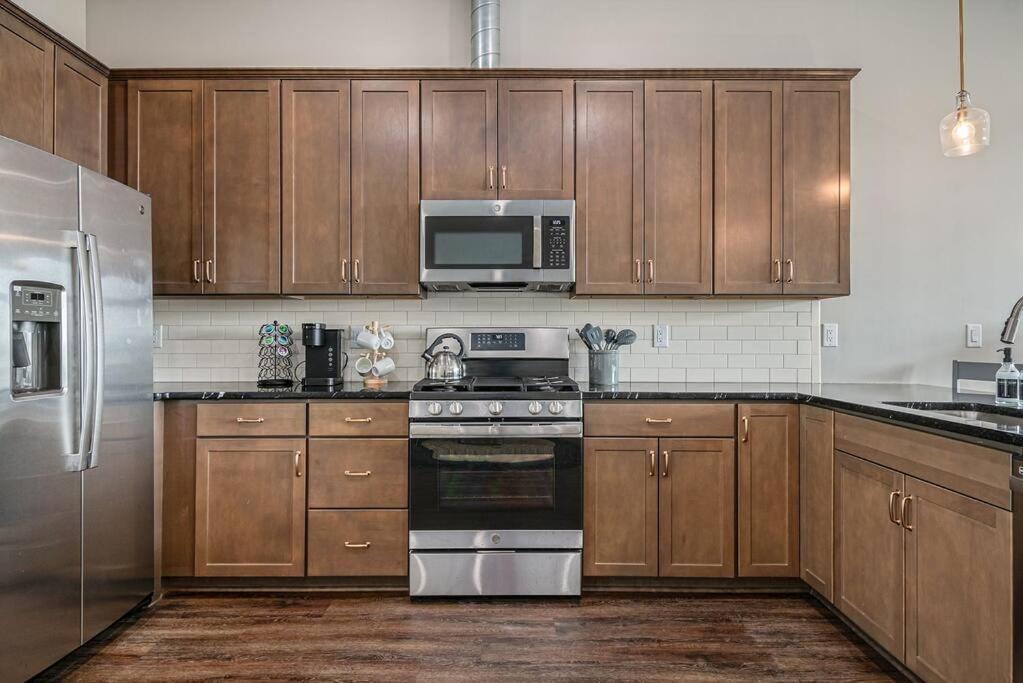 Midtown Luxury - 2 Master - Near Unmc Omaha