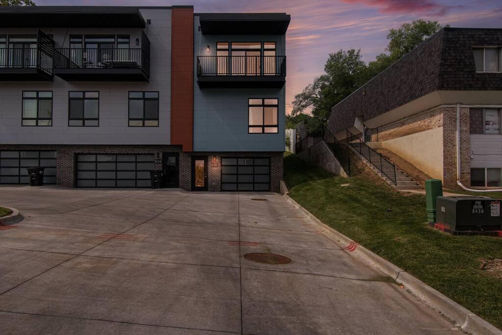 Midtown Luxury - 2 Master - Near Unmc Apartment