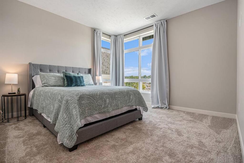 Midtown Luxury - 2 Master - Near Unmc *