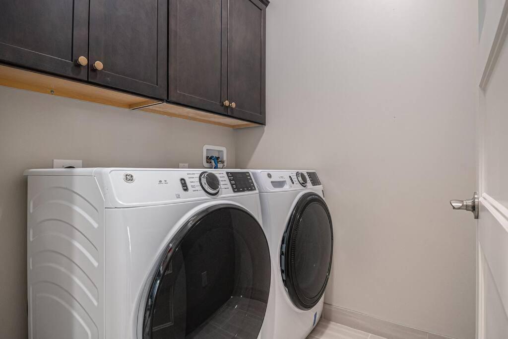 Midtown Luxury - 2 Master - Near Unmc Apartment *