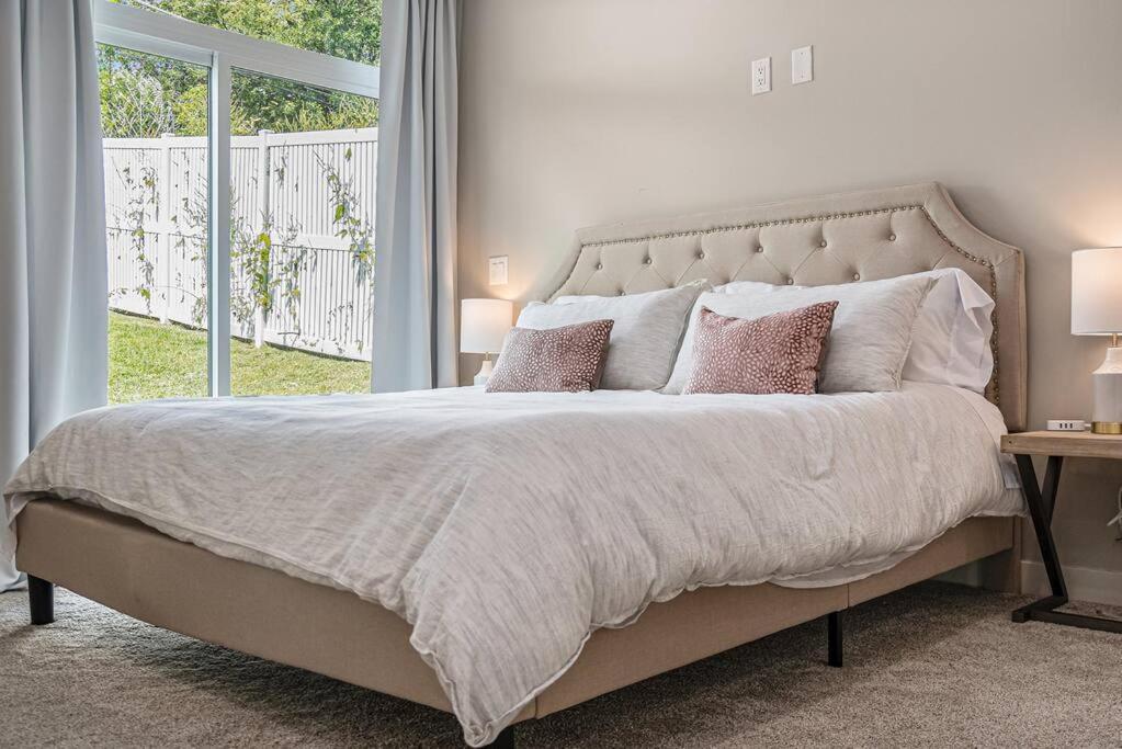 Apartment Midtown Luxury - 2 Master - Near Unmc *