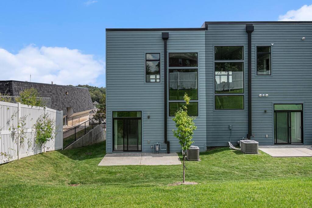 Apartment Midtown Luxury - 2 Master - Near Unmc Omaha