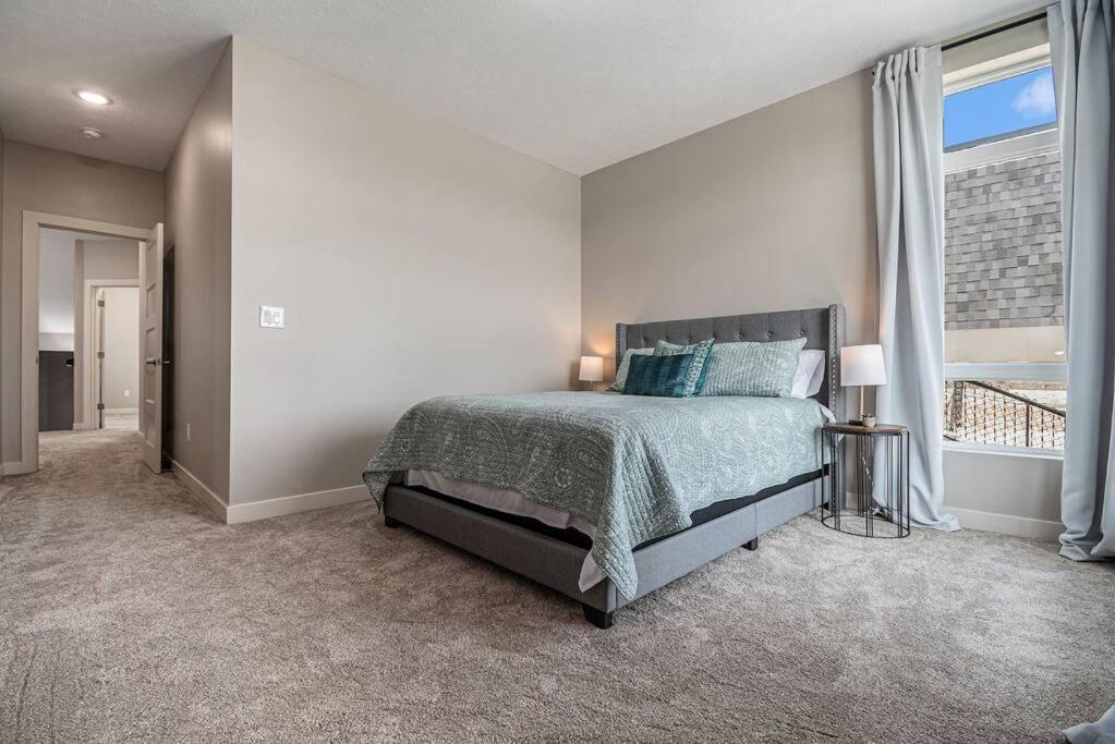 Midtown Luxury - 2 Master - Near Unmc Apartment