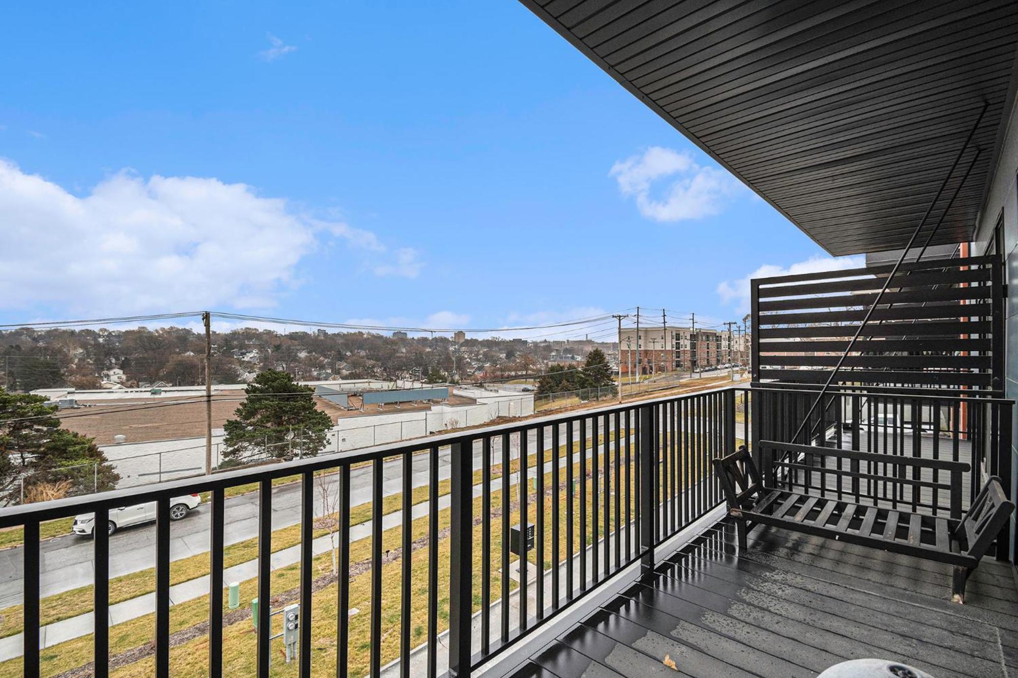 Apartment Luxury - Hot Tub - Views Omaha