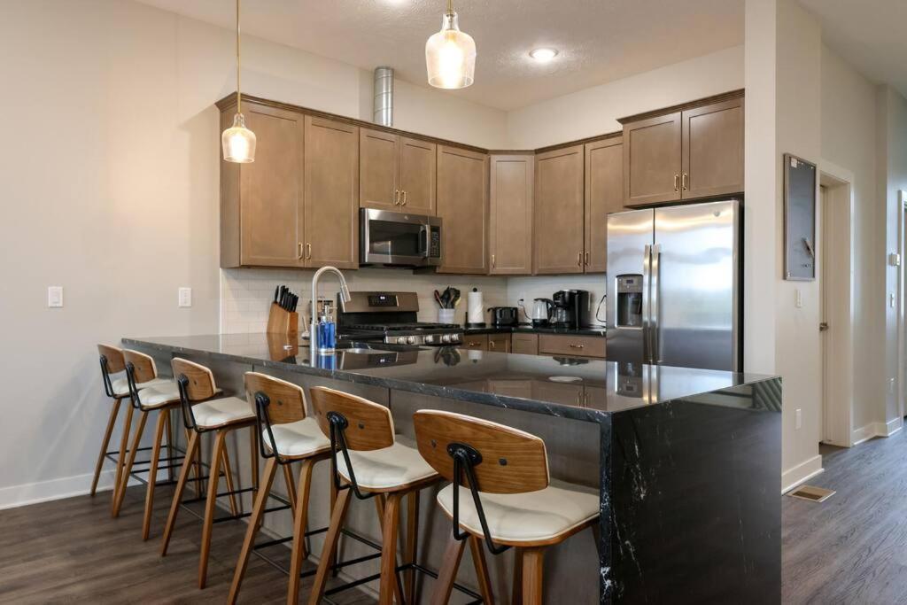 Apartment Luxury 3-bedroom Townhome - Spectacular Views