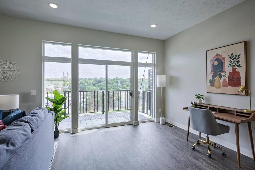 Apartment Luxury 3-bedroom Townhome - Spectacular Views *